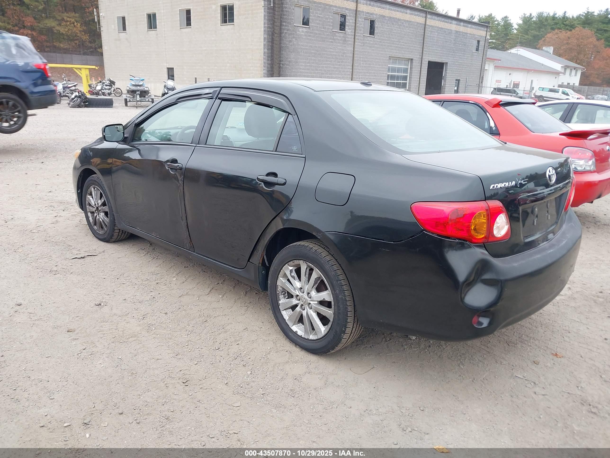TOYOTA COROLLA image 3