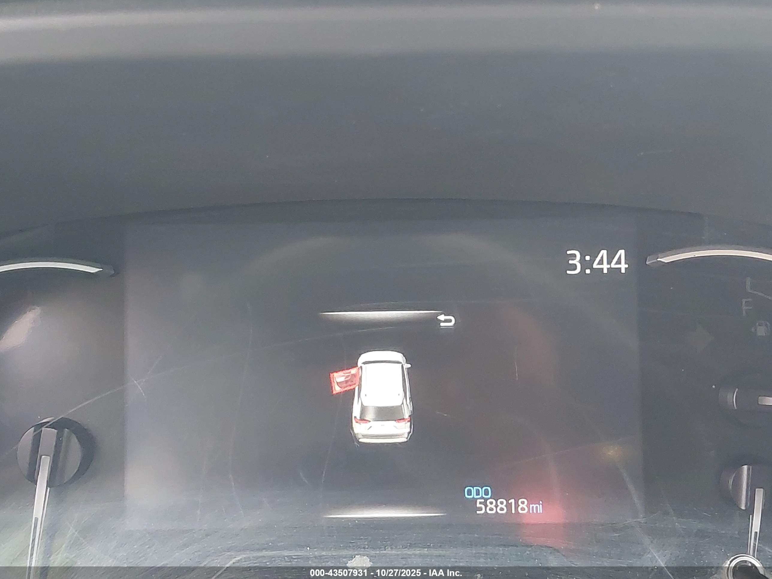 TOYOTA RAV4 image 7