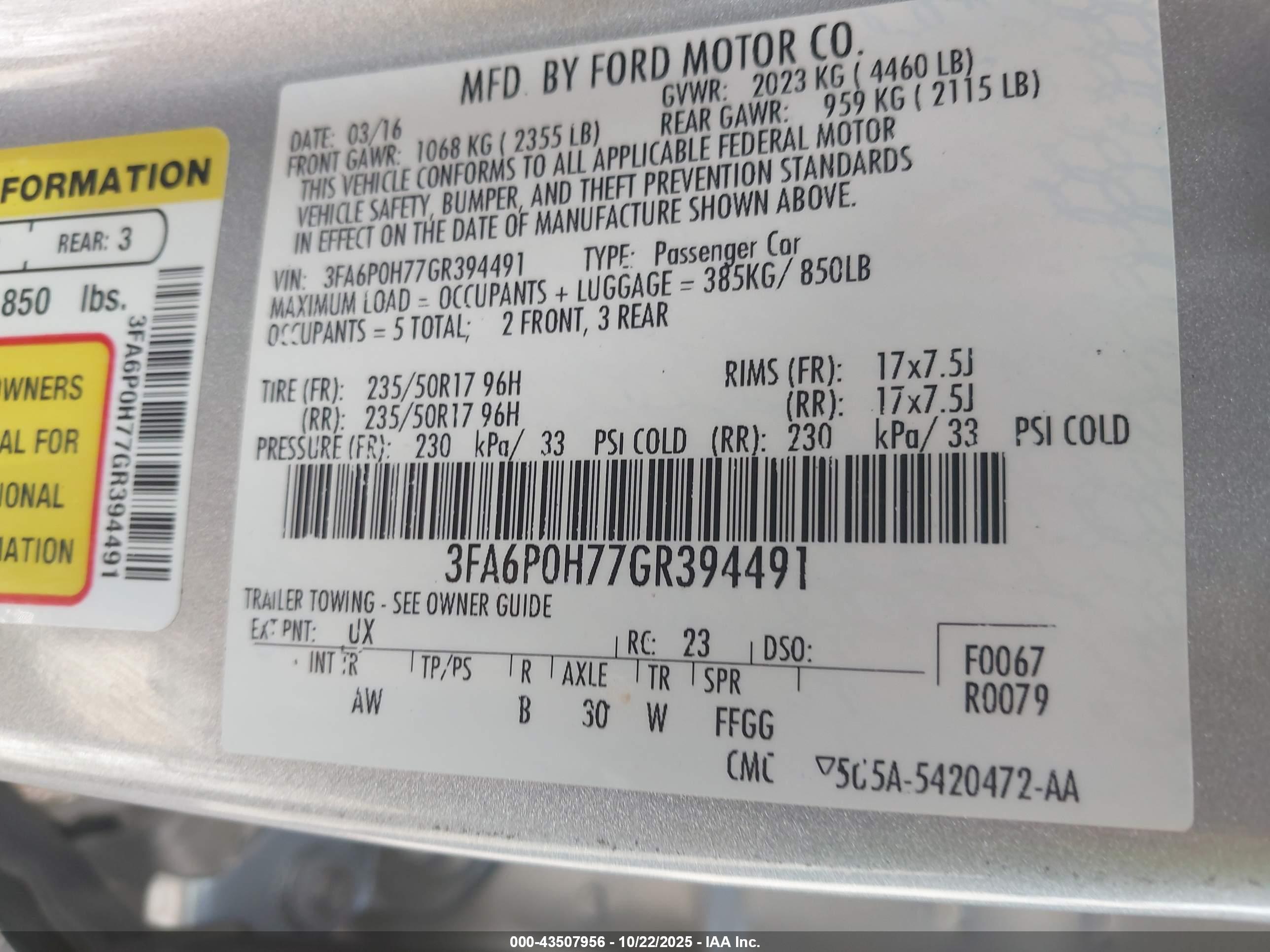 FORD FUSION image 9