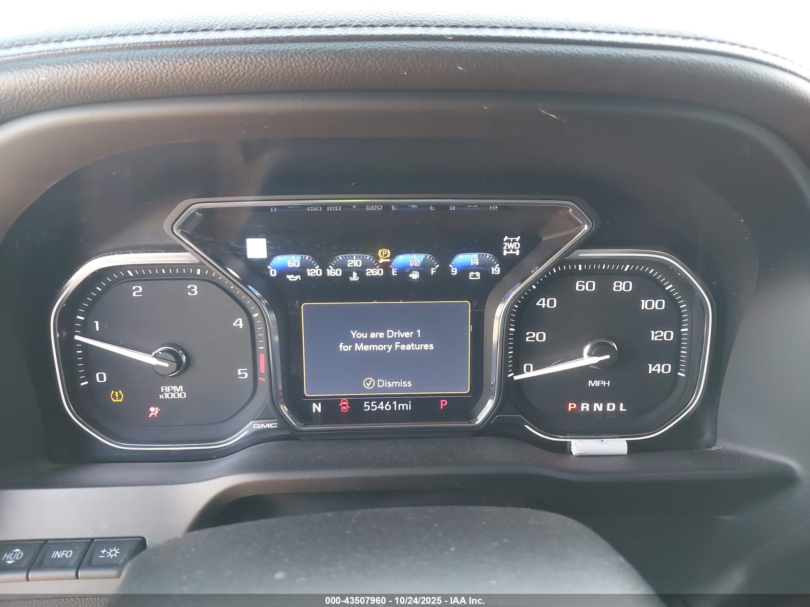 GMC SIERRA image 7