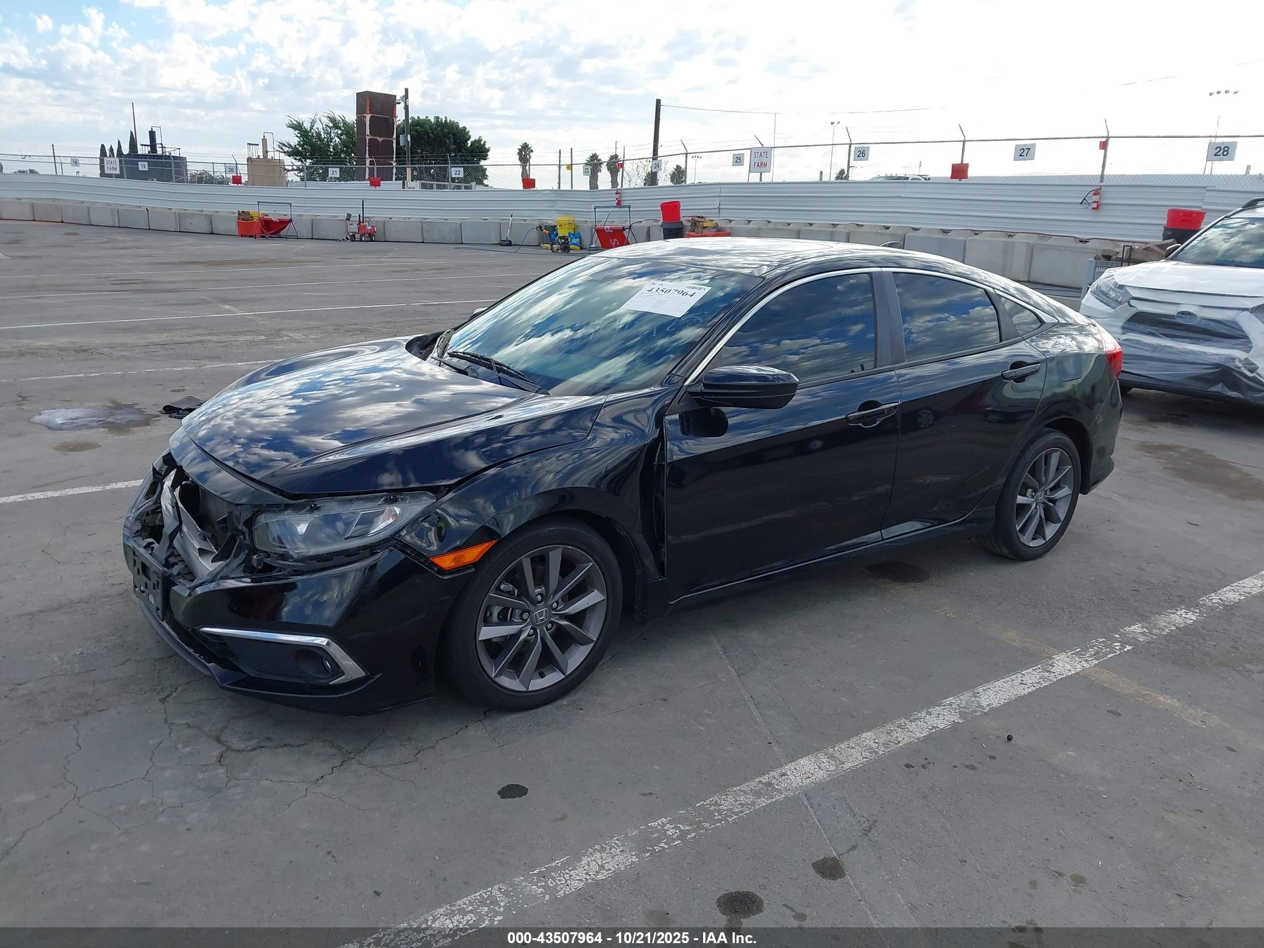 HONDA CIVIC image 2