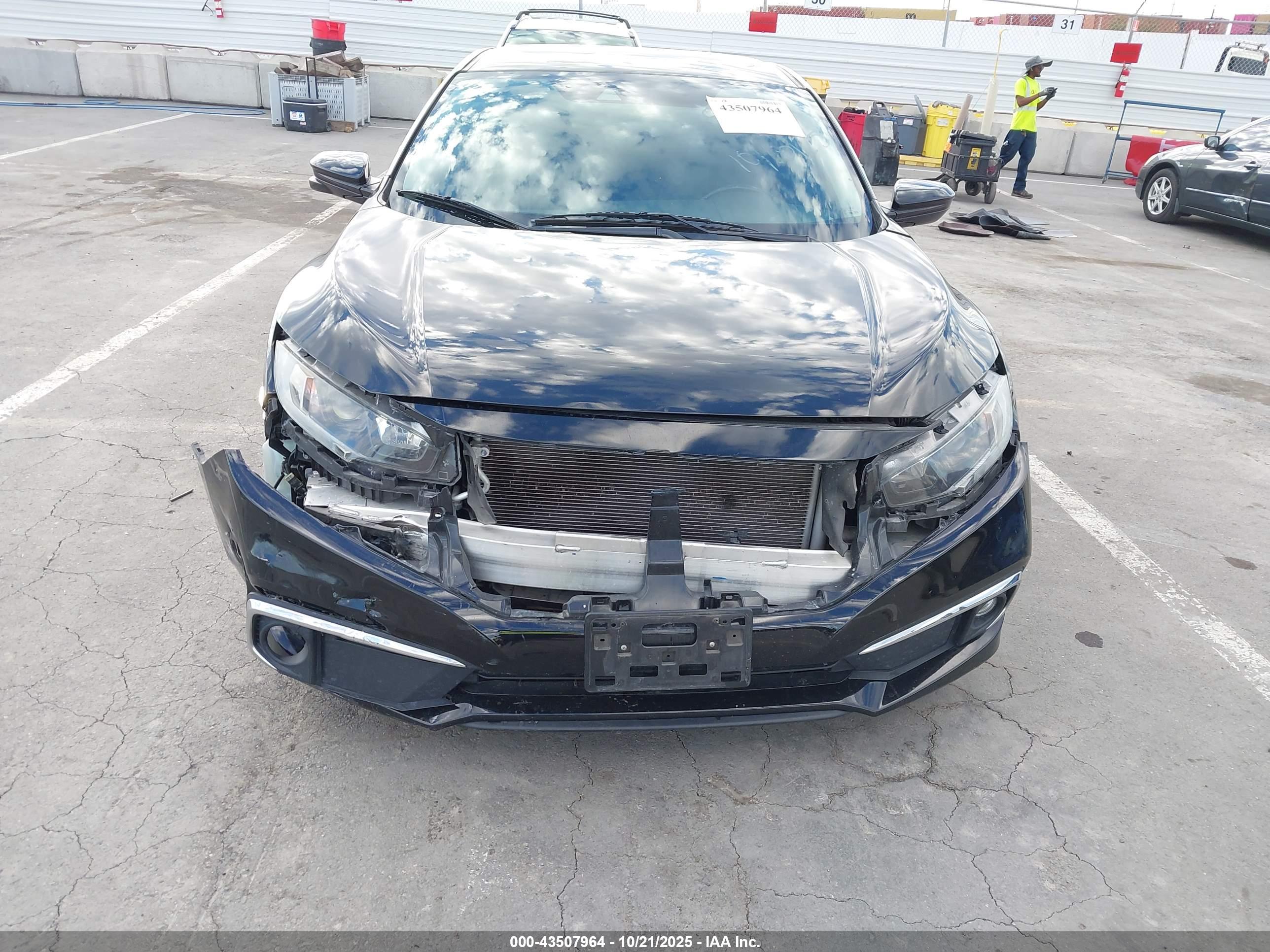 HONDA CIVIC image 6