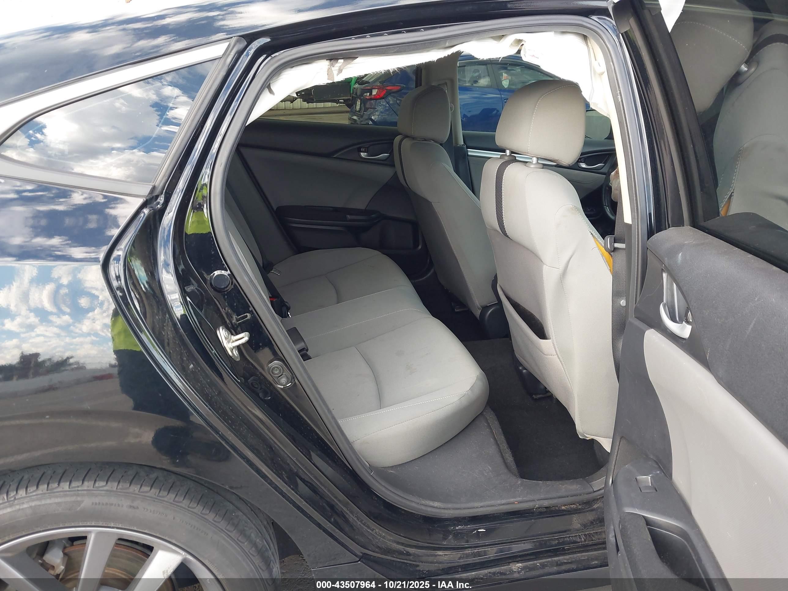HONDA CIVIC image 8