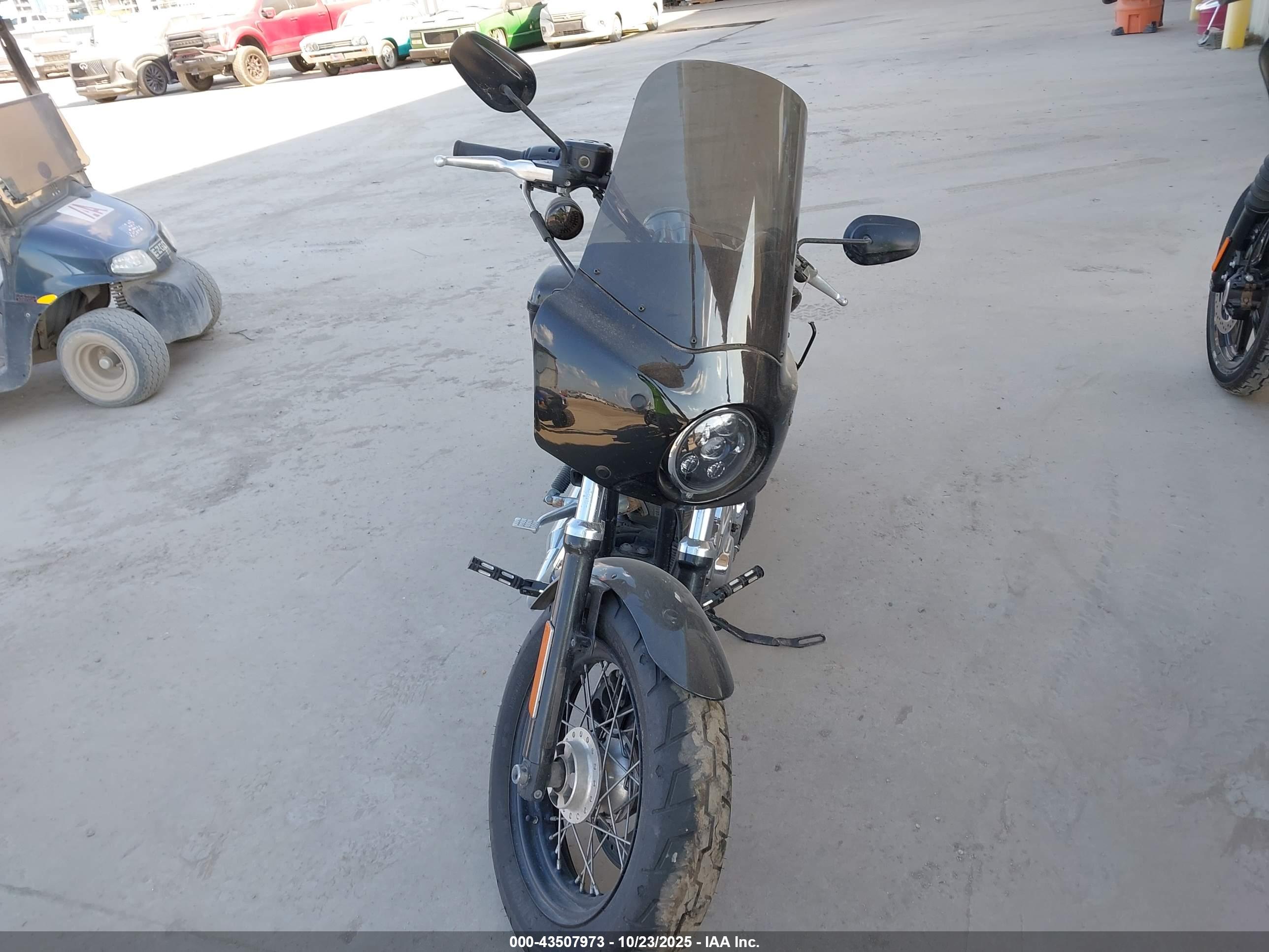 HARLEY-DAVIDSON XL1200 image 5