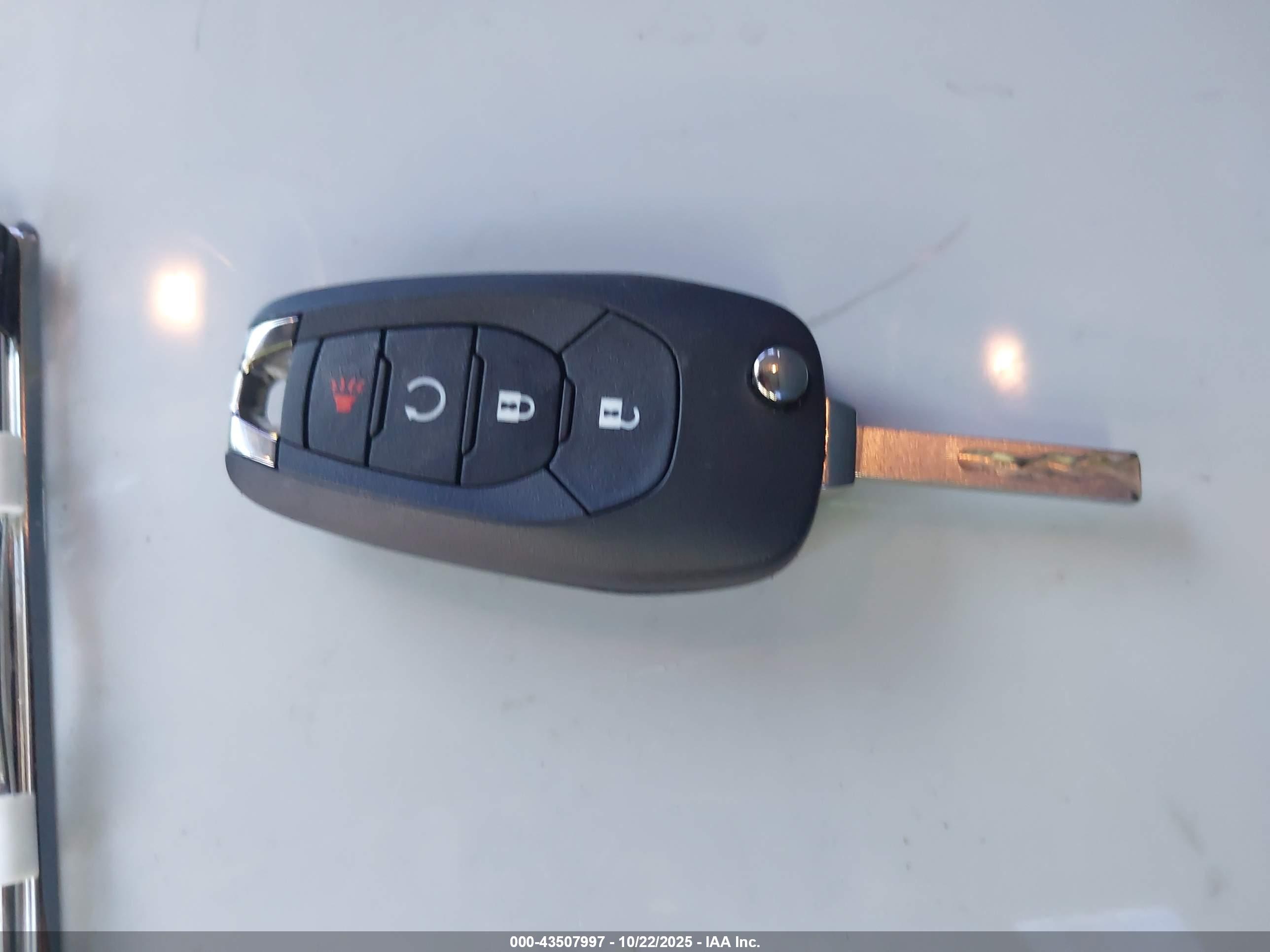 CHEVROLET CRUZE image 11