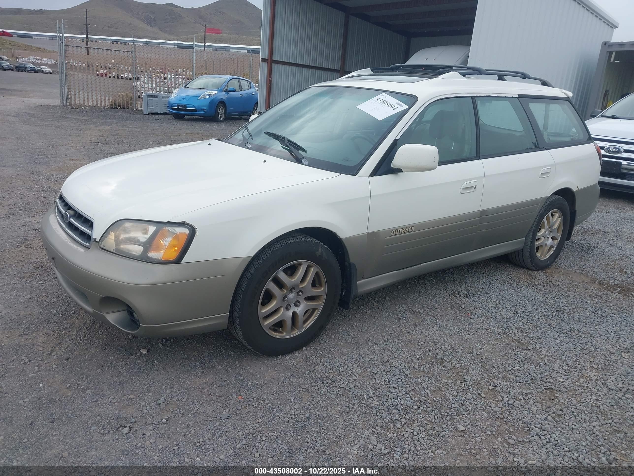 SUBARU OUTBACK image 2