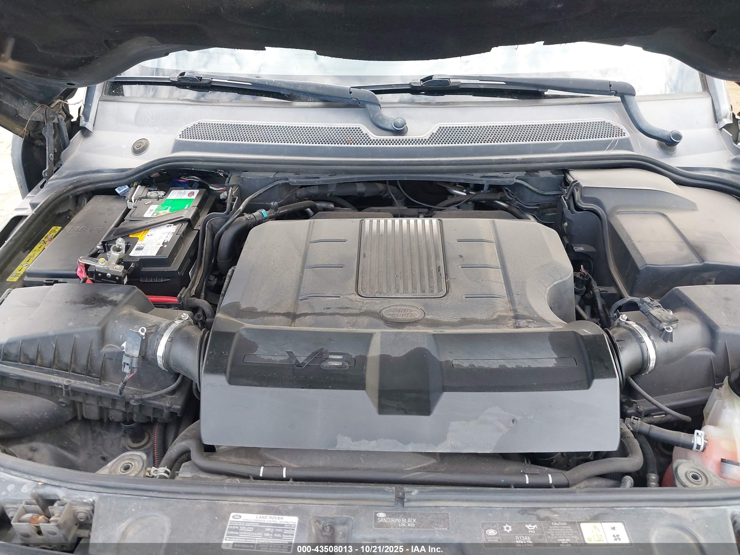 LAND ROVER image 10