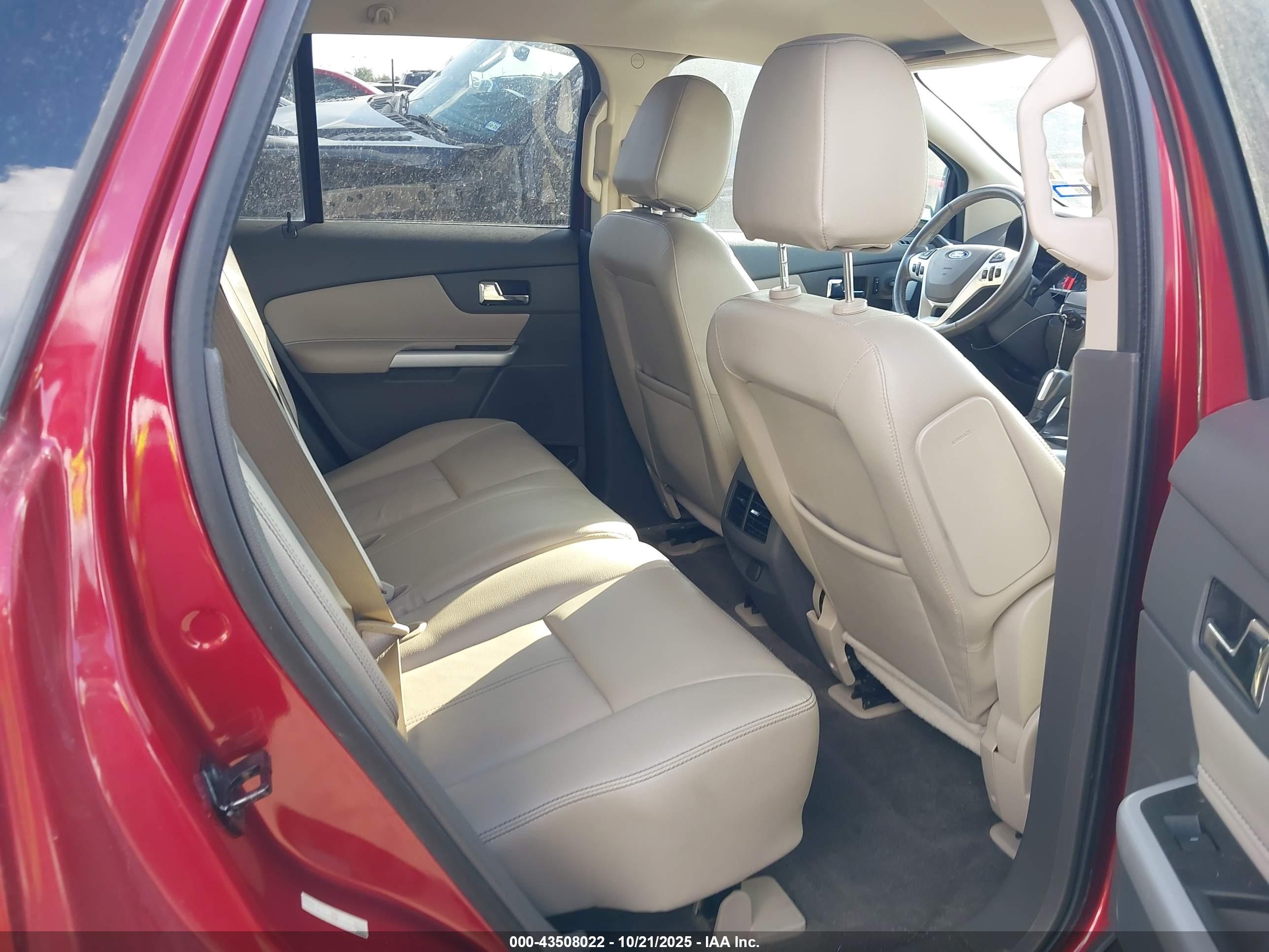 FORD EDGE image 8
