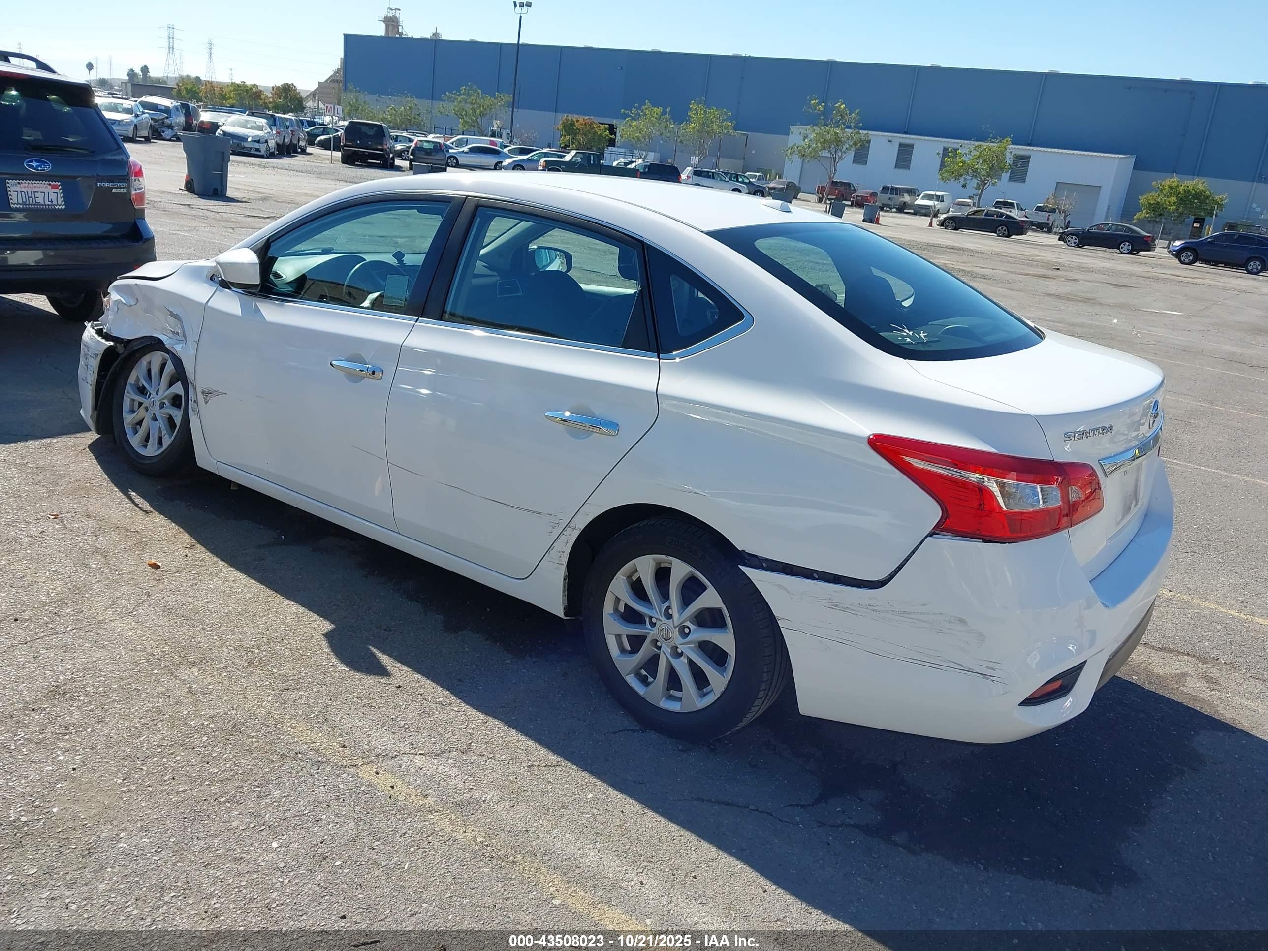 NISSAN SENTRA image 3