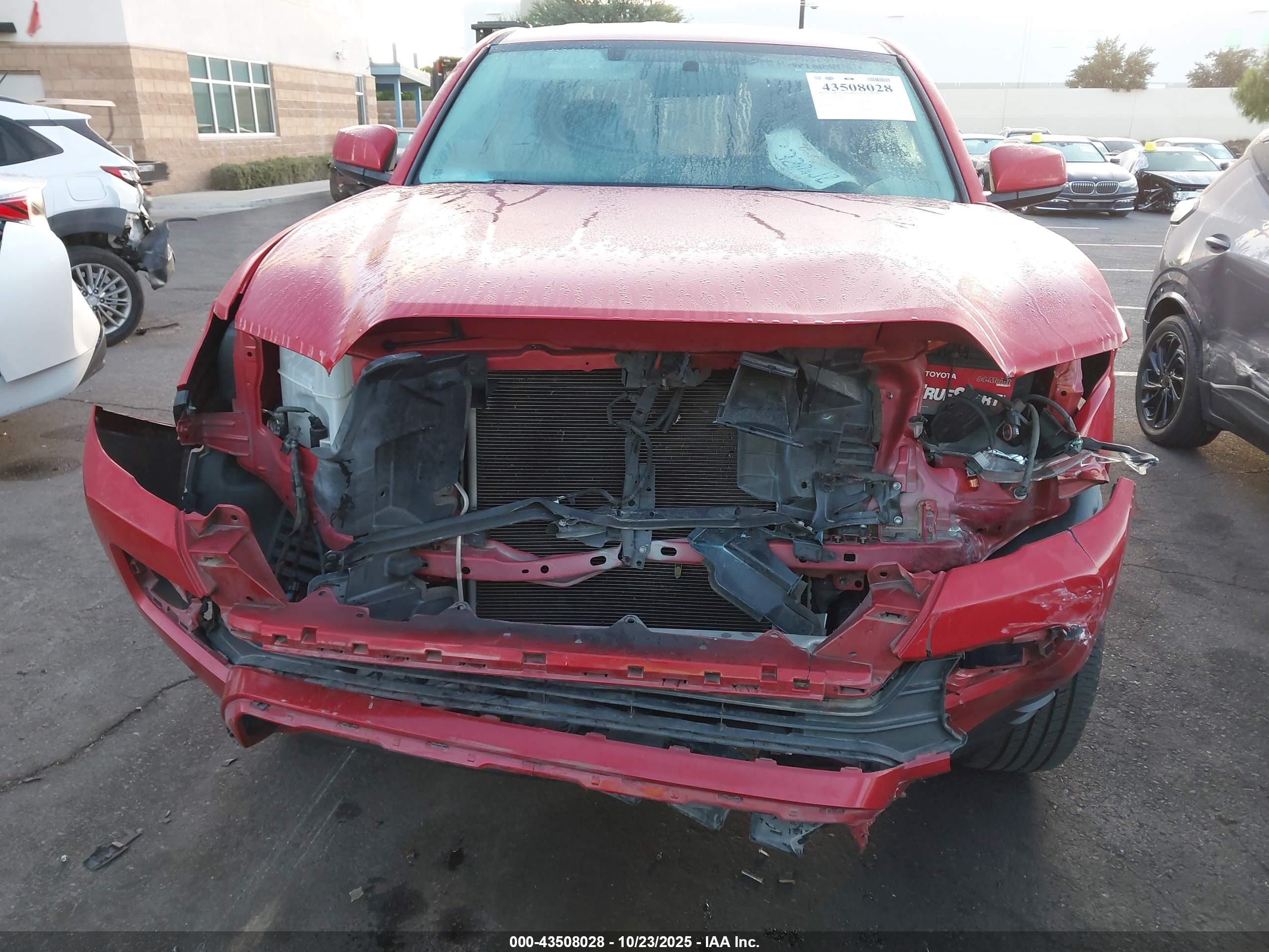 TOYOTA TACOMA image 10