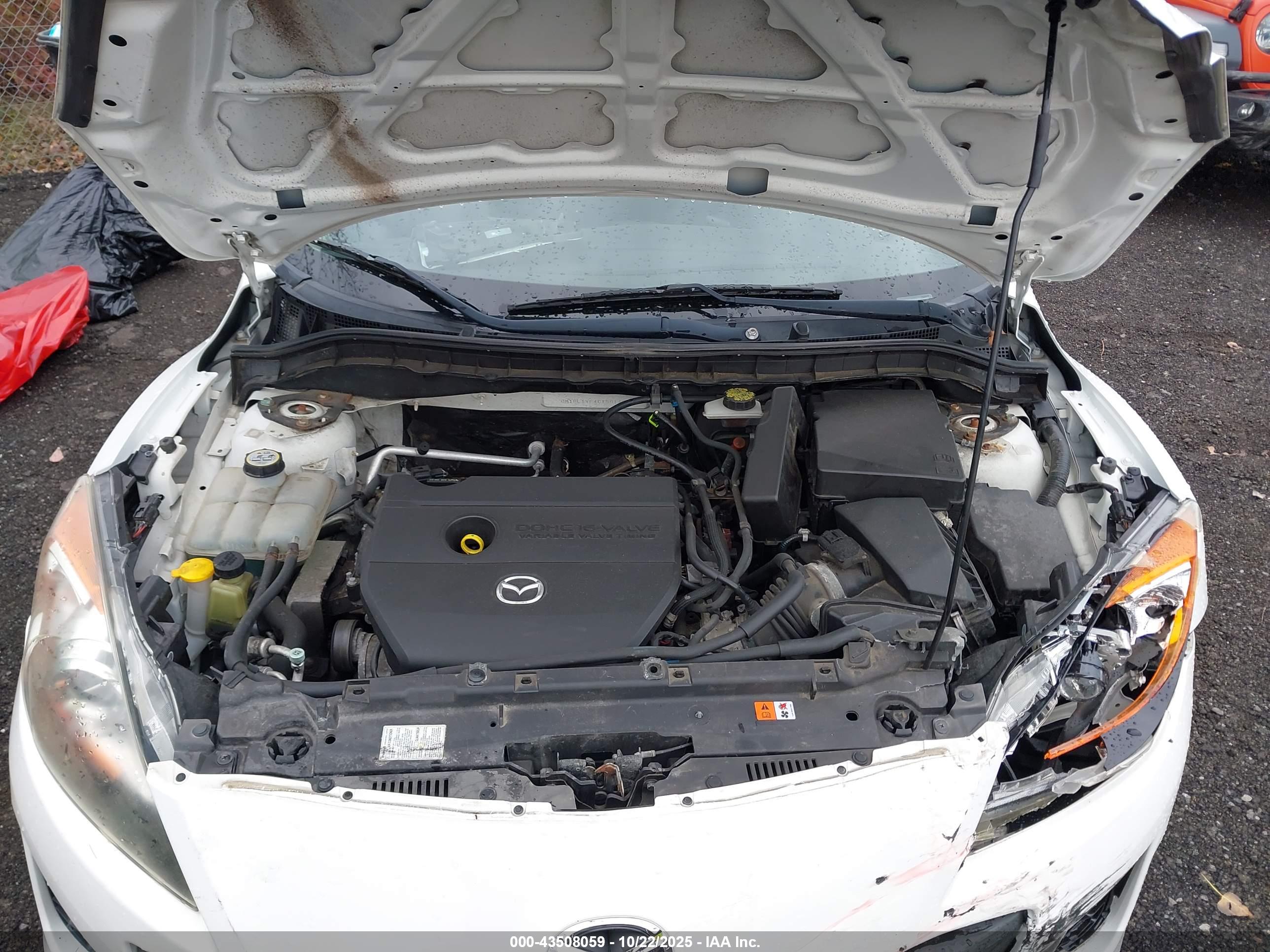 MAZDA MAZDA3 image 10