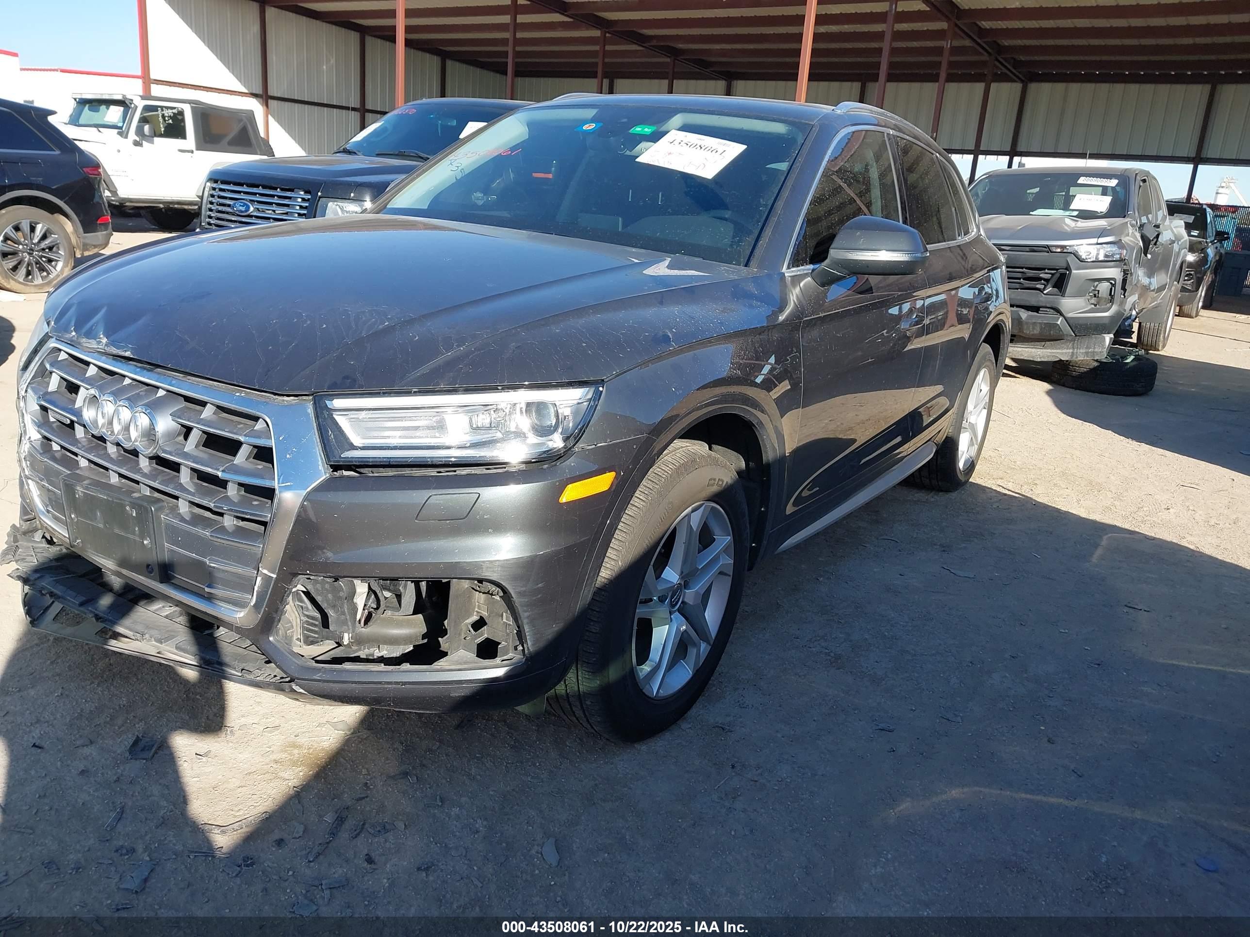AUDI Q5 image 2
