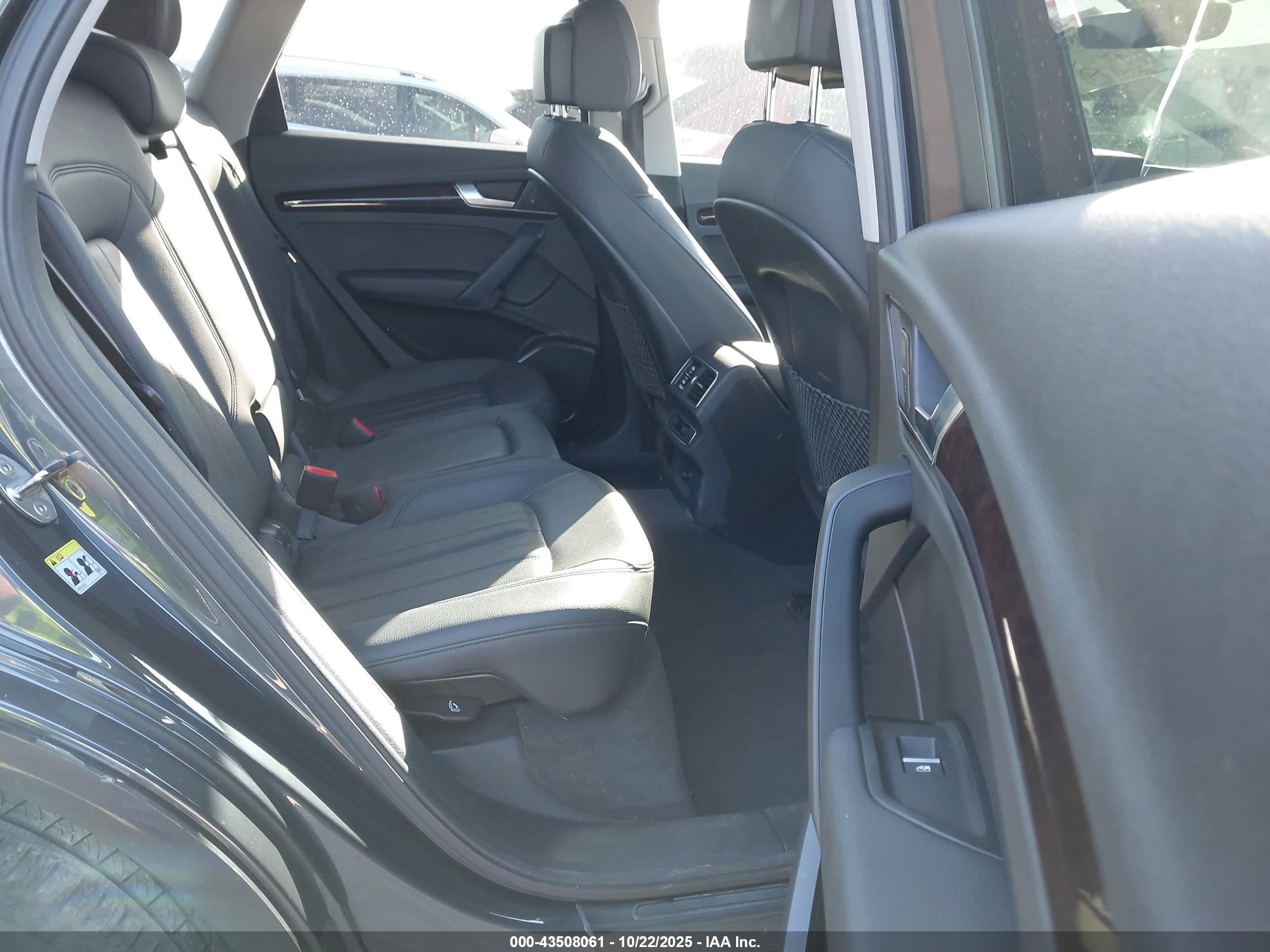AUDI Q5 image 8