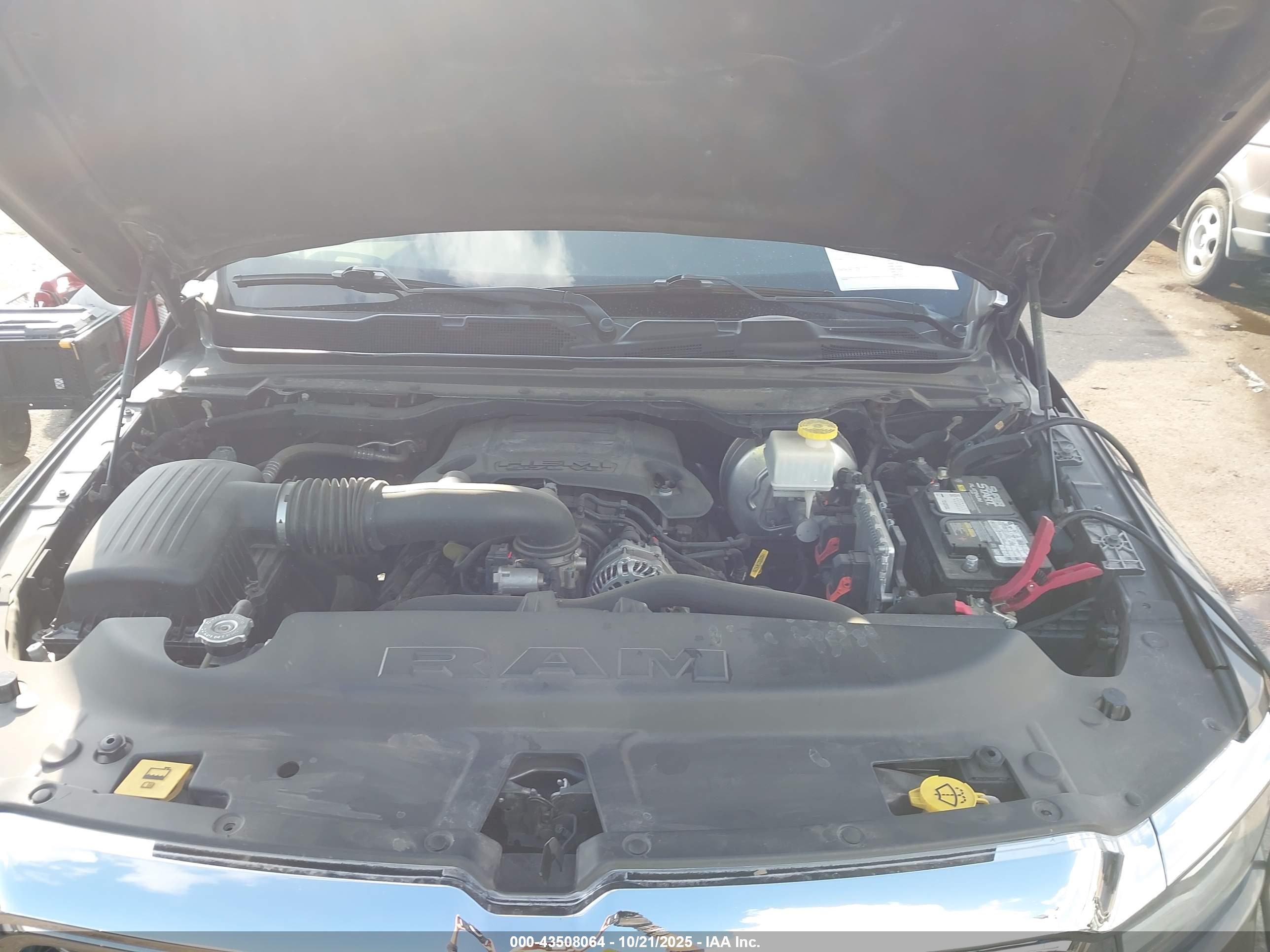 RAM 1500 image 10