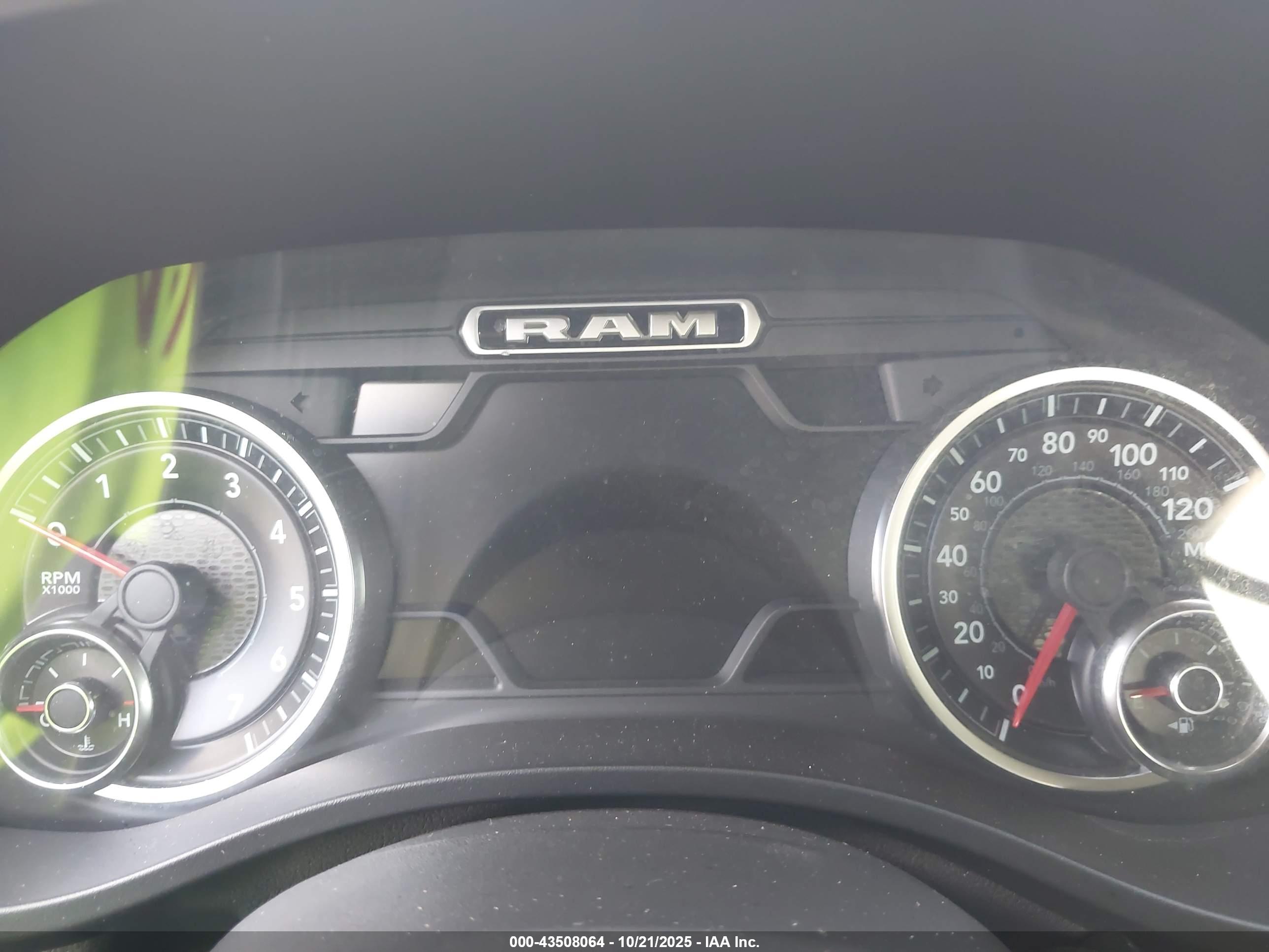 RAM 1500 image 7