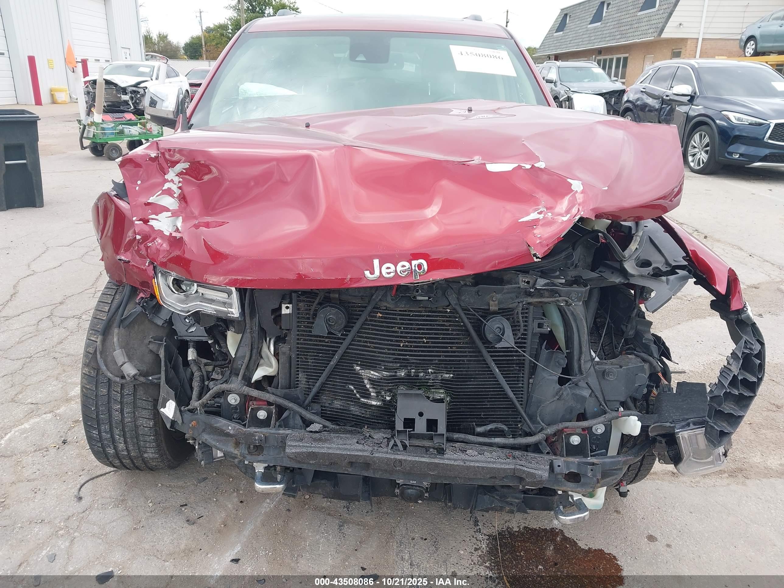 JEEP GRAND image 6