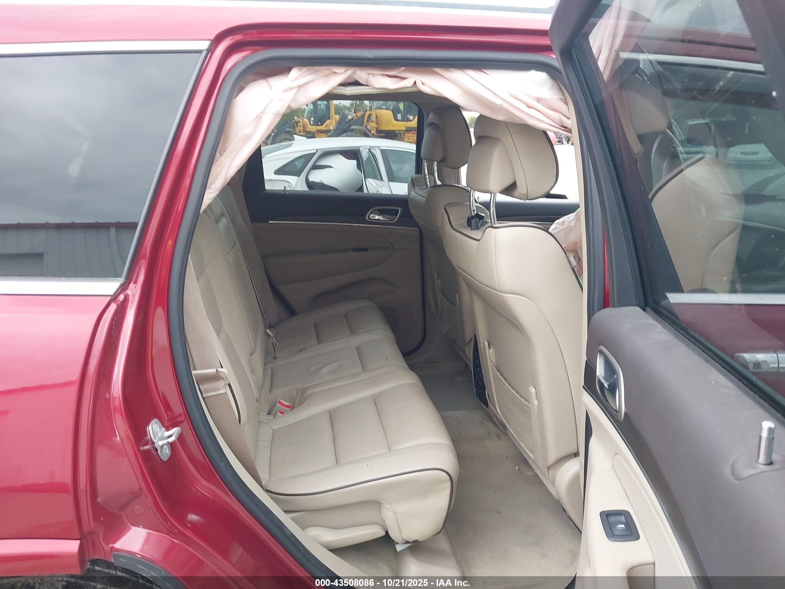 JEEP GRAND image 8