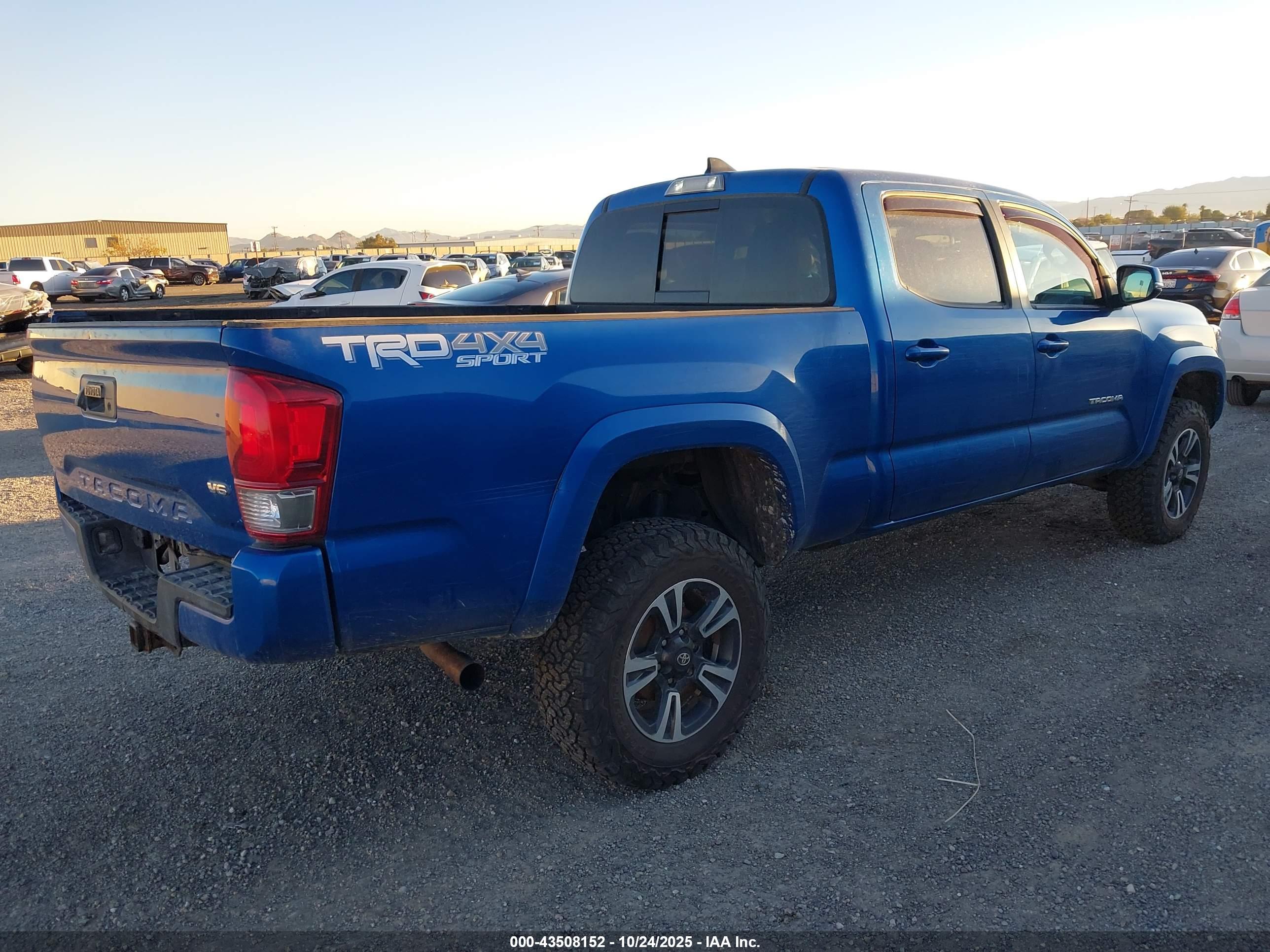 TOYOTA TACOMA image 4
