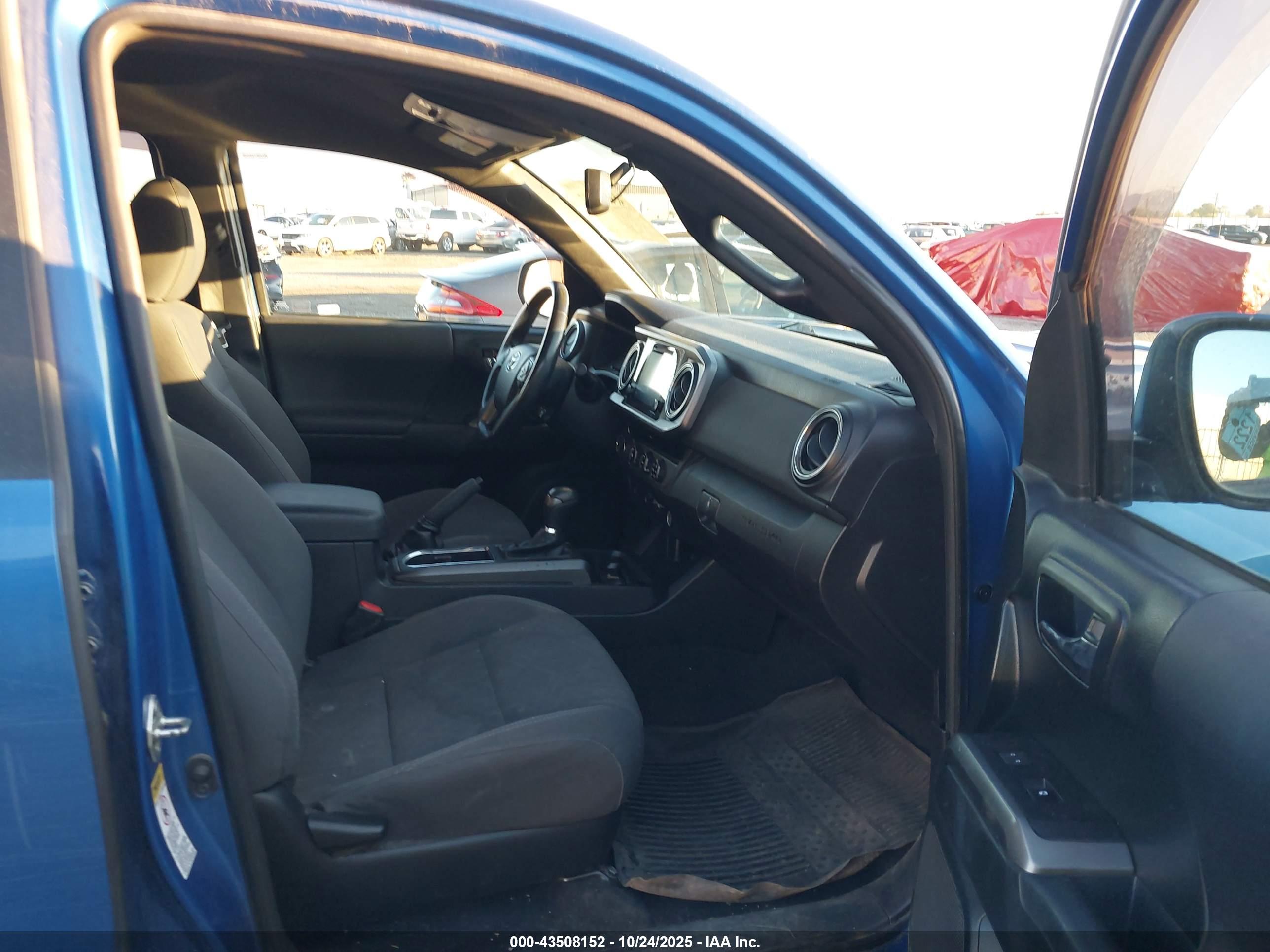 TOYOTA TACOMA image 5
