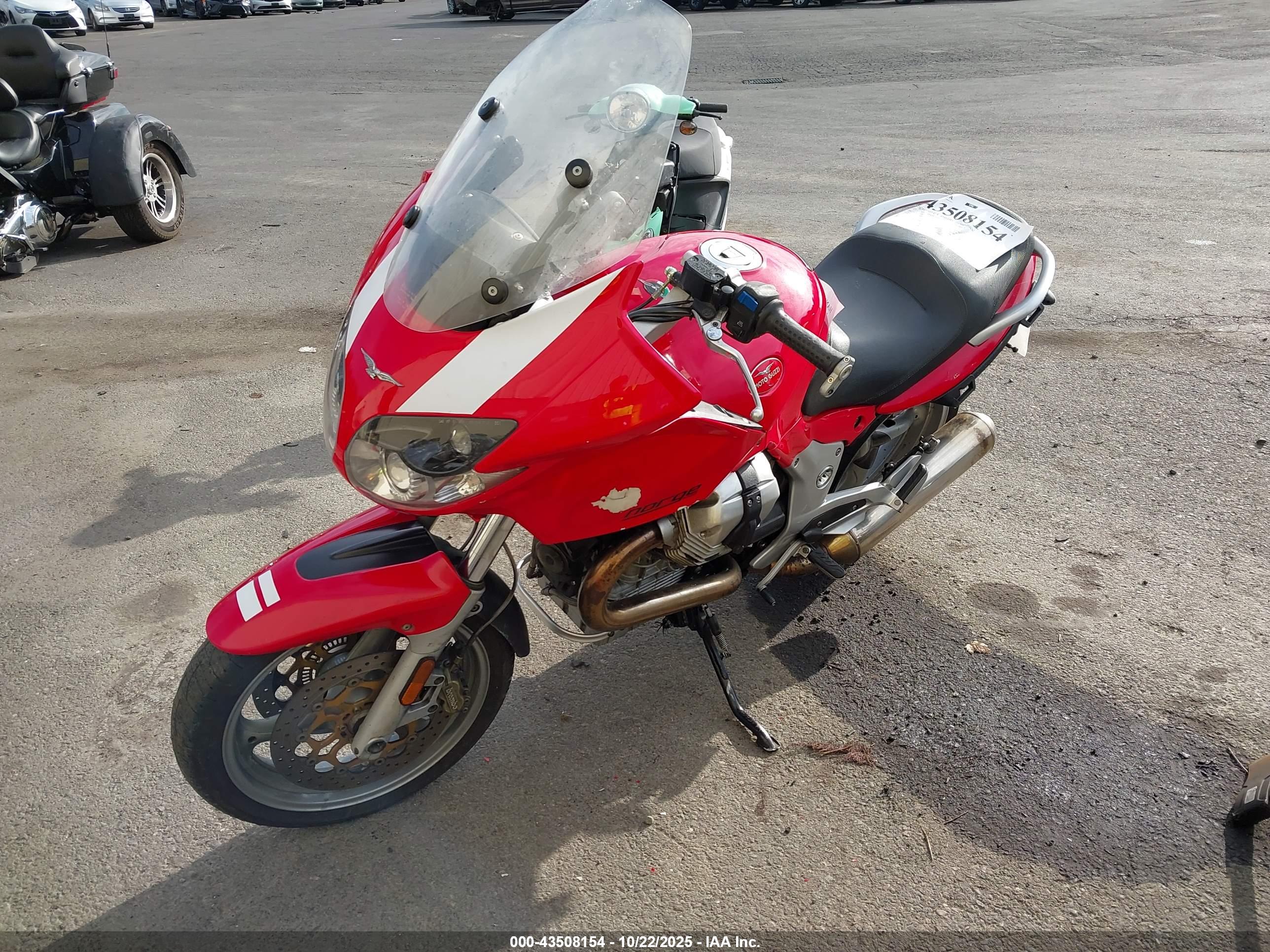 MOTO GUZZI image 2
