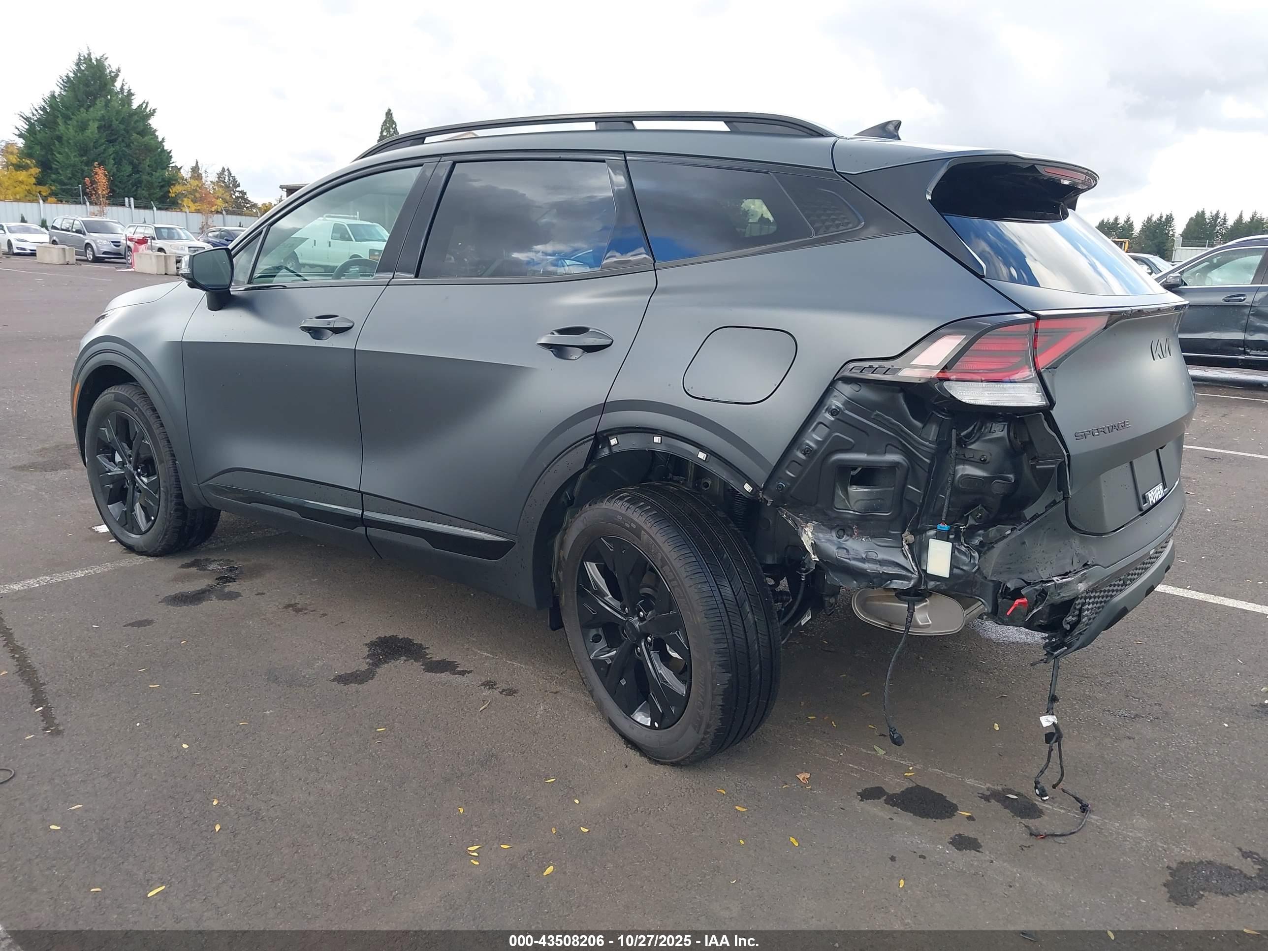 KIA SPORTAGE image 3