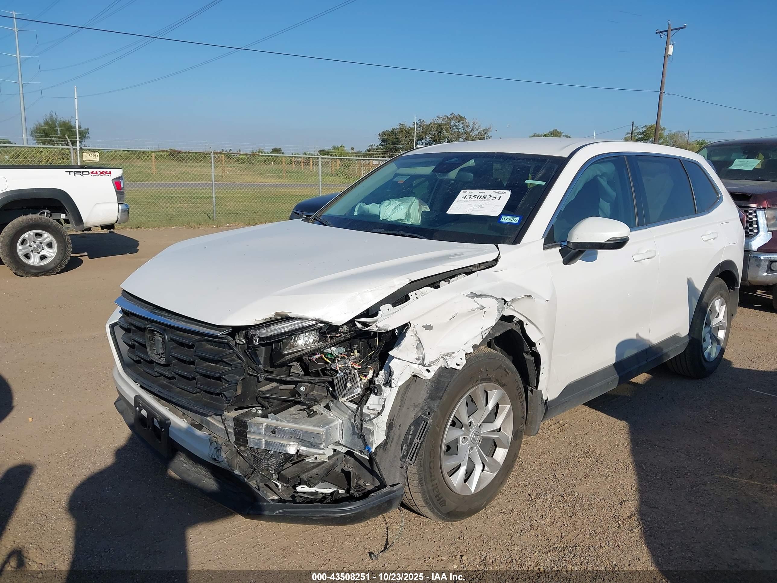HONDA CR-V image 2