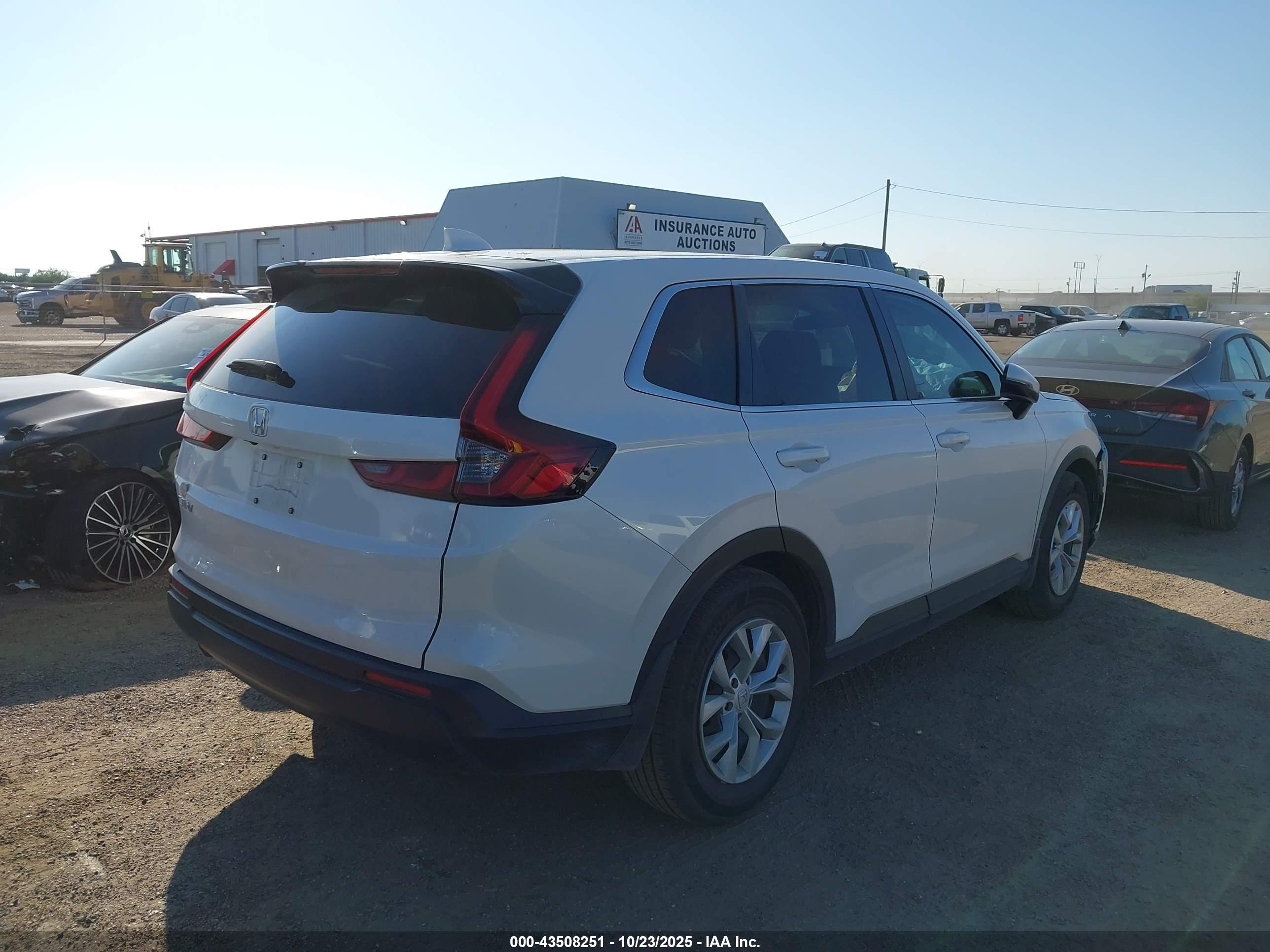 HONDA CR-V image 4