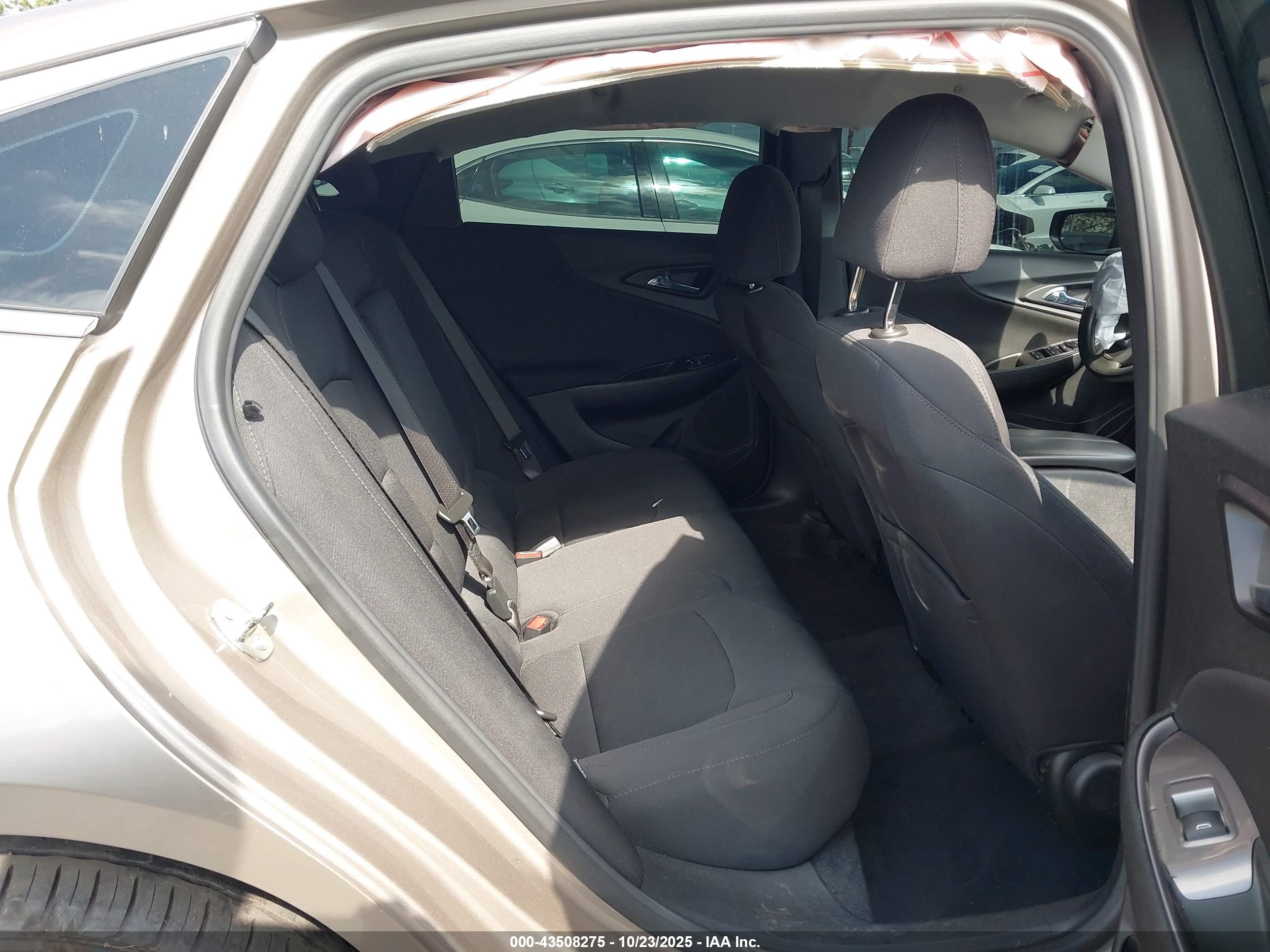 CHEVROLET MALIBU image 8