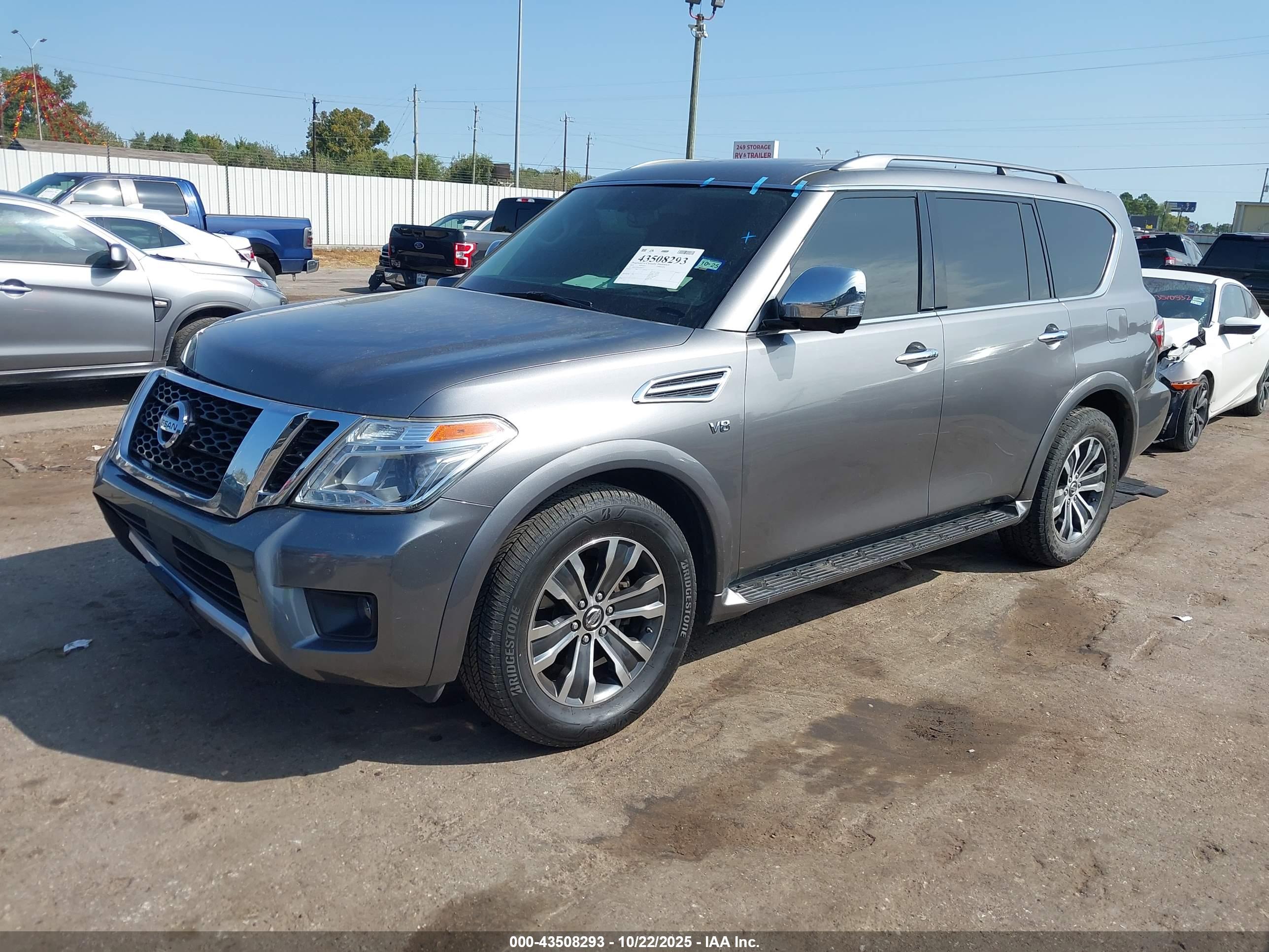 NISSAN ARMADA image 2
