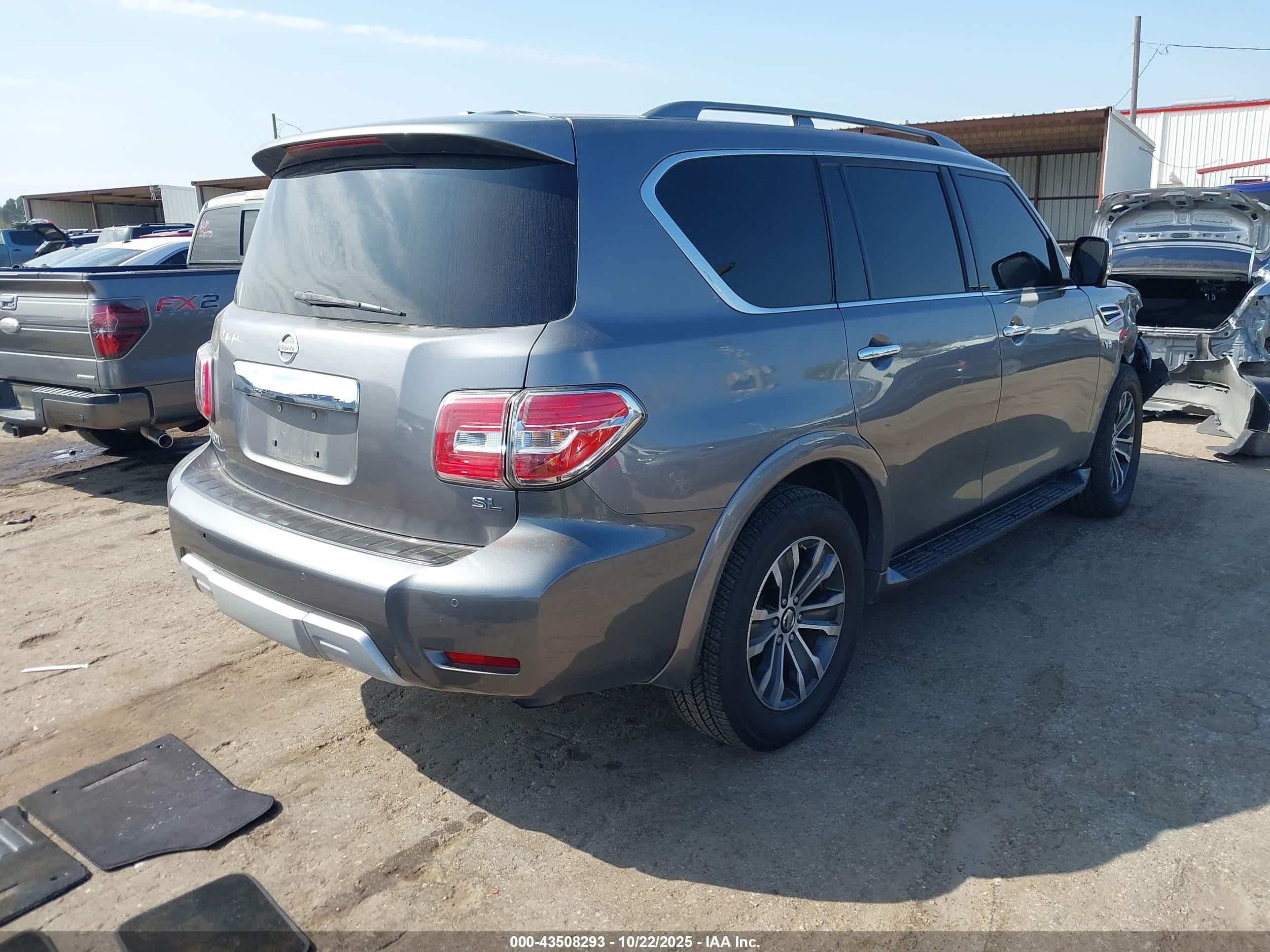NISSAN ARMADA image 4