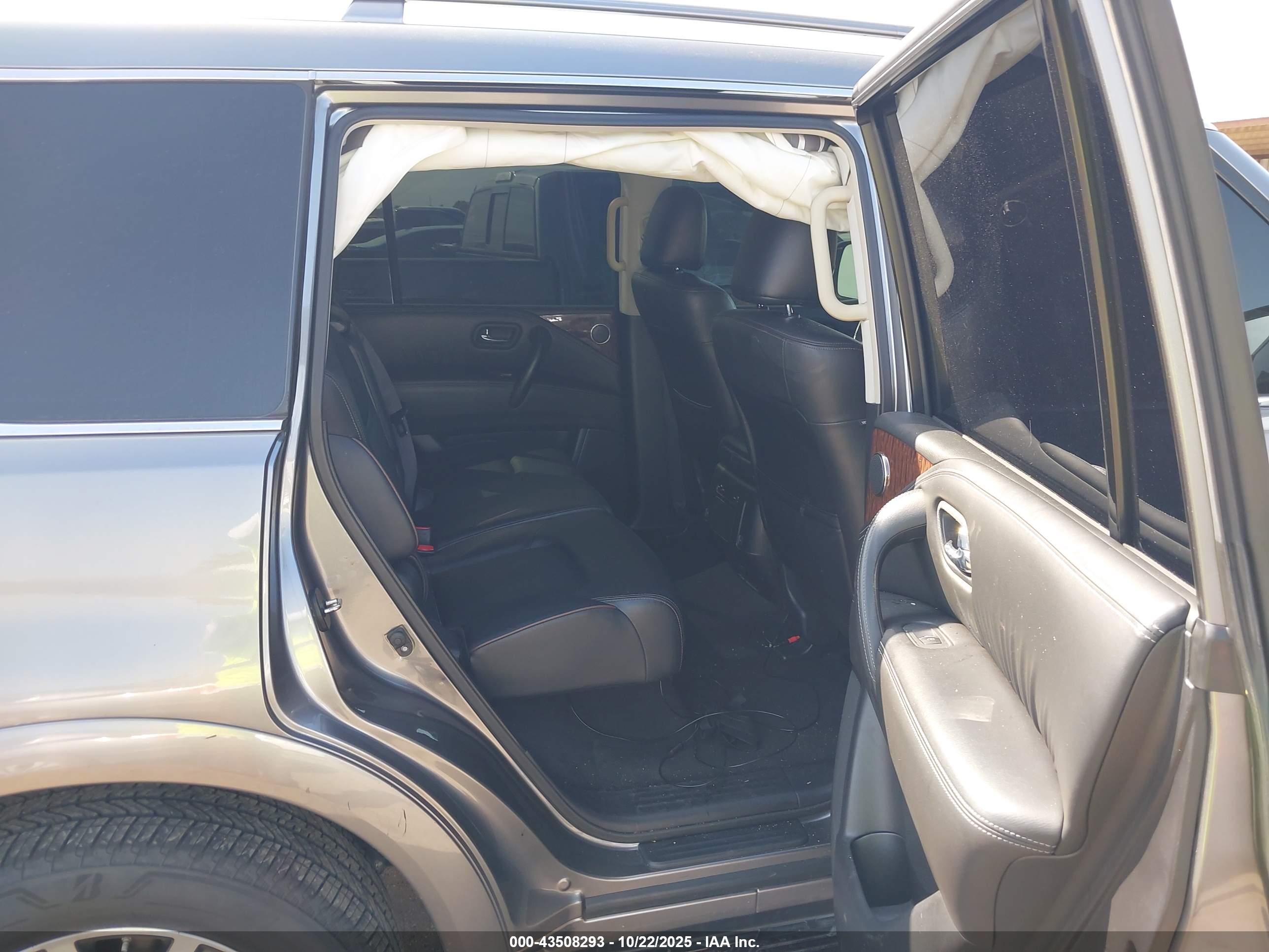 NISSAN ARMADA image 8