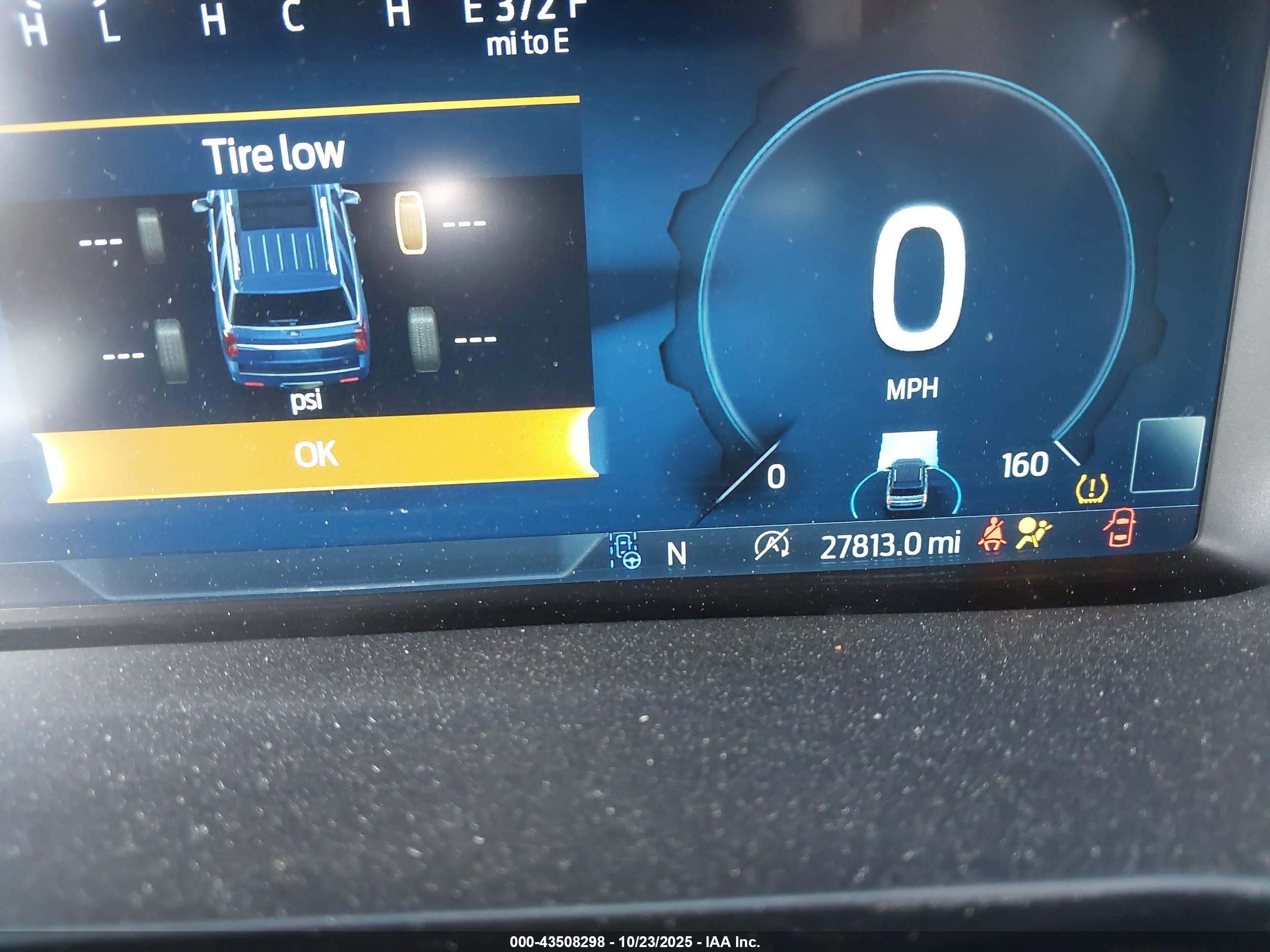 FORD EXPEDITION image 7
