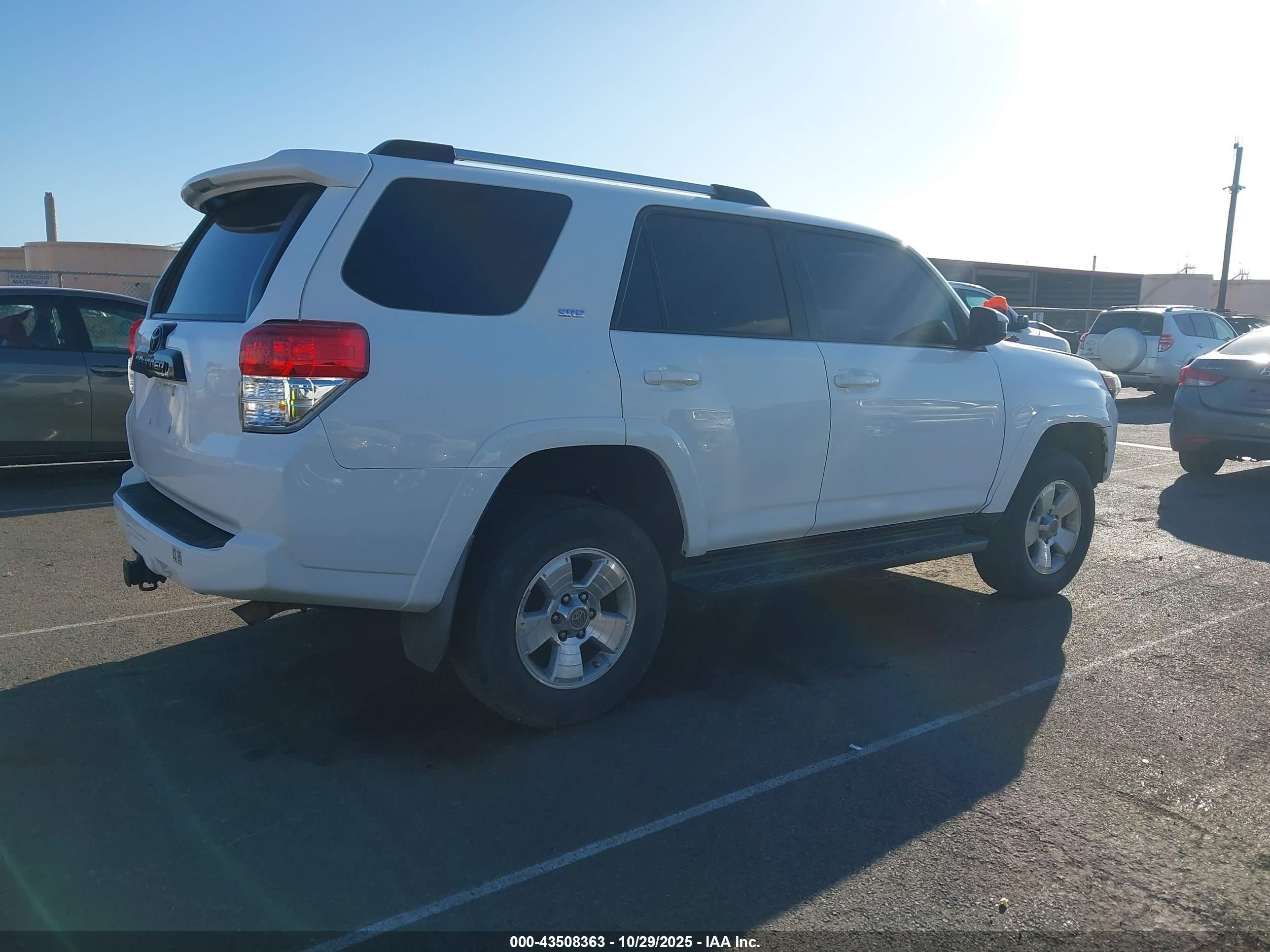 TOYOTA 4RUNNER image 4