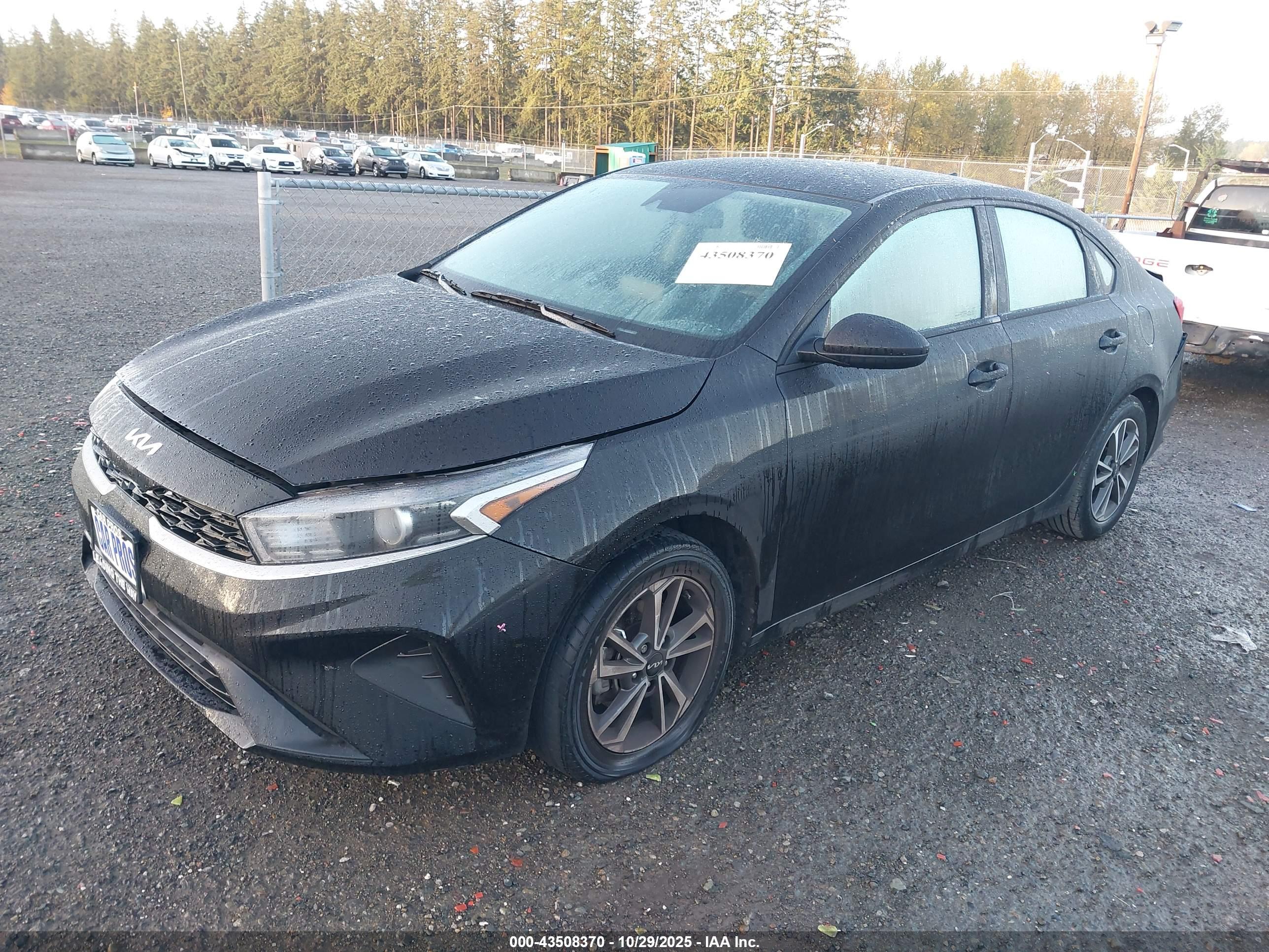 KIA FORTE image 2