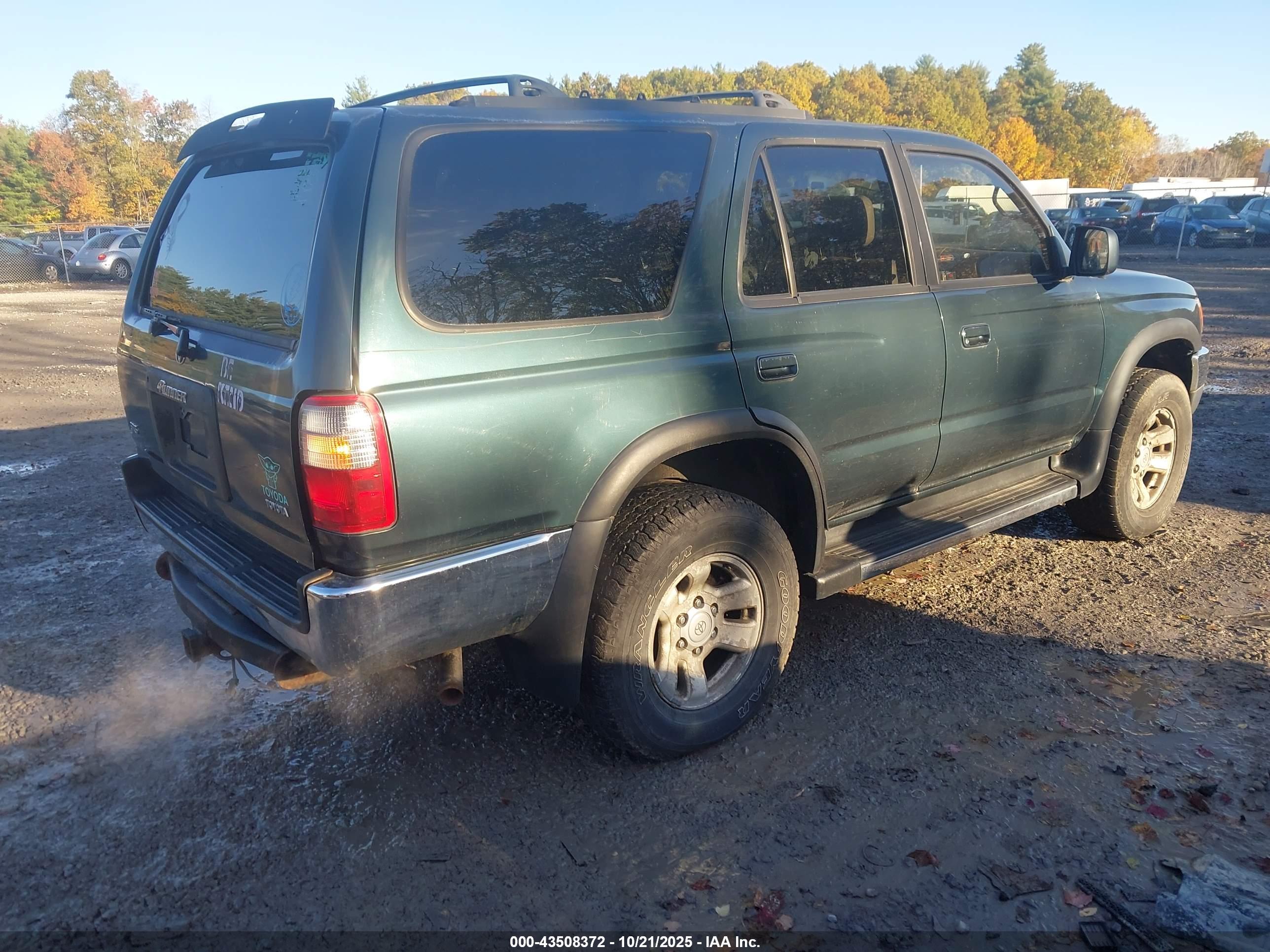 TOYOTA 4RUNNER image 4