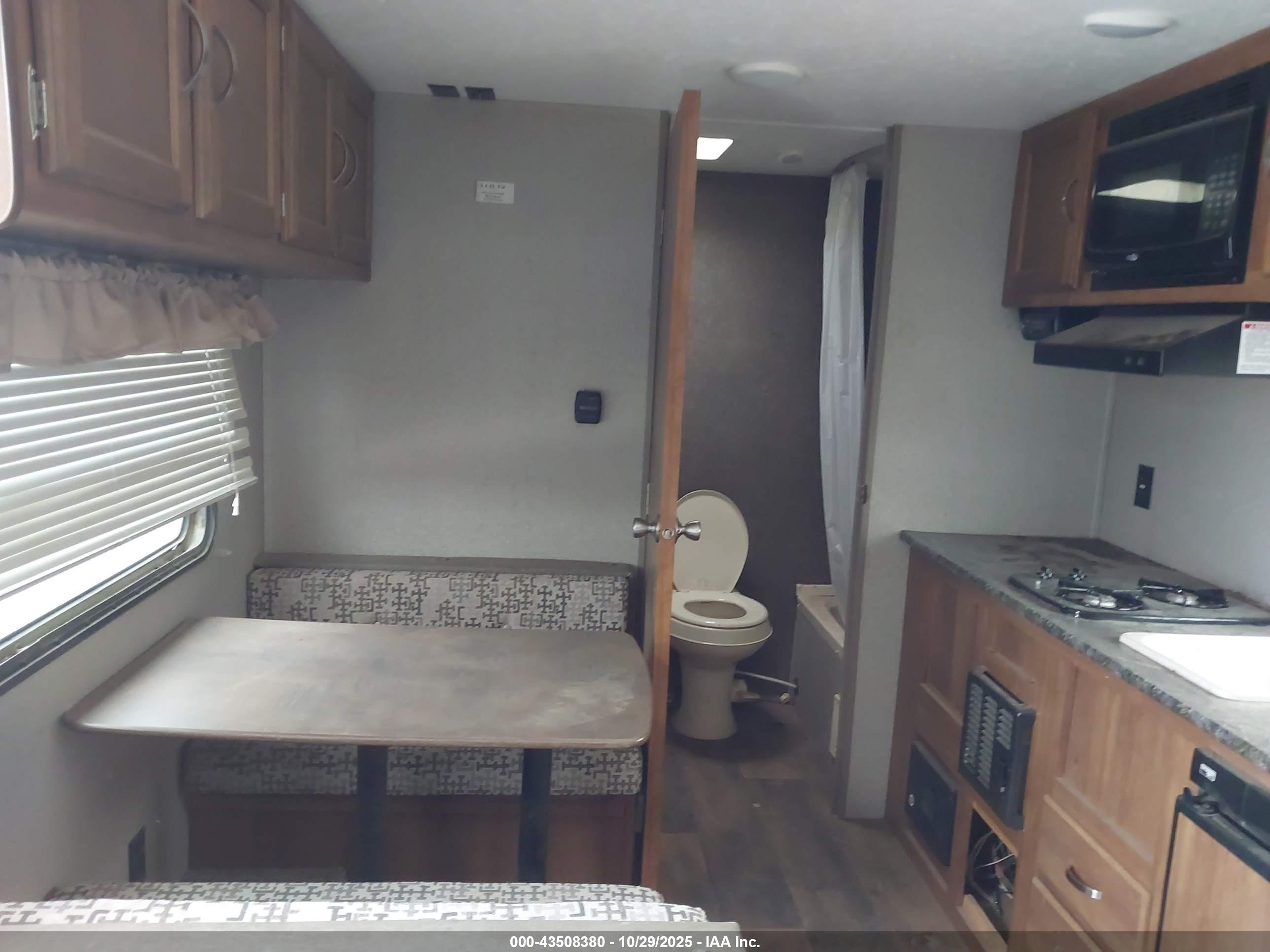 KEYSTONE SUMMERLAND image 8