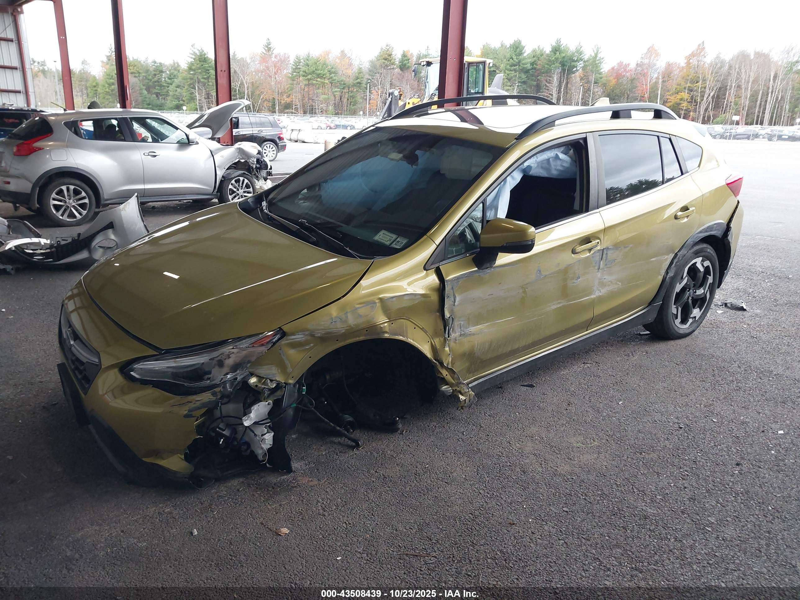 SUBARU CROSSTREK image 2