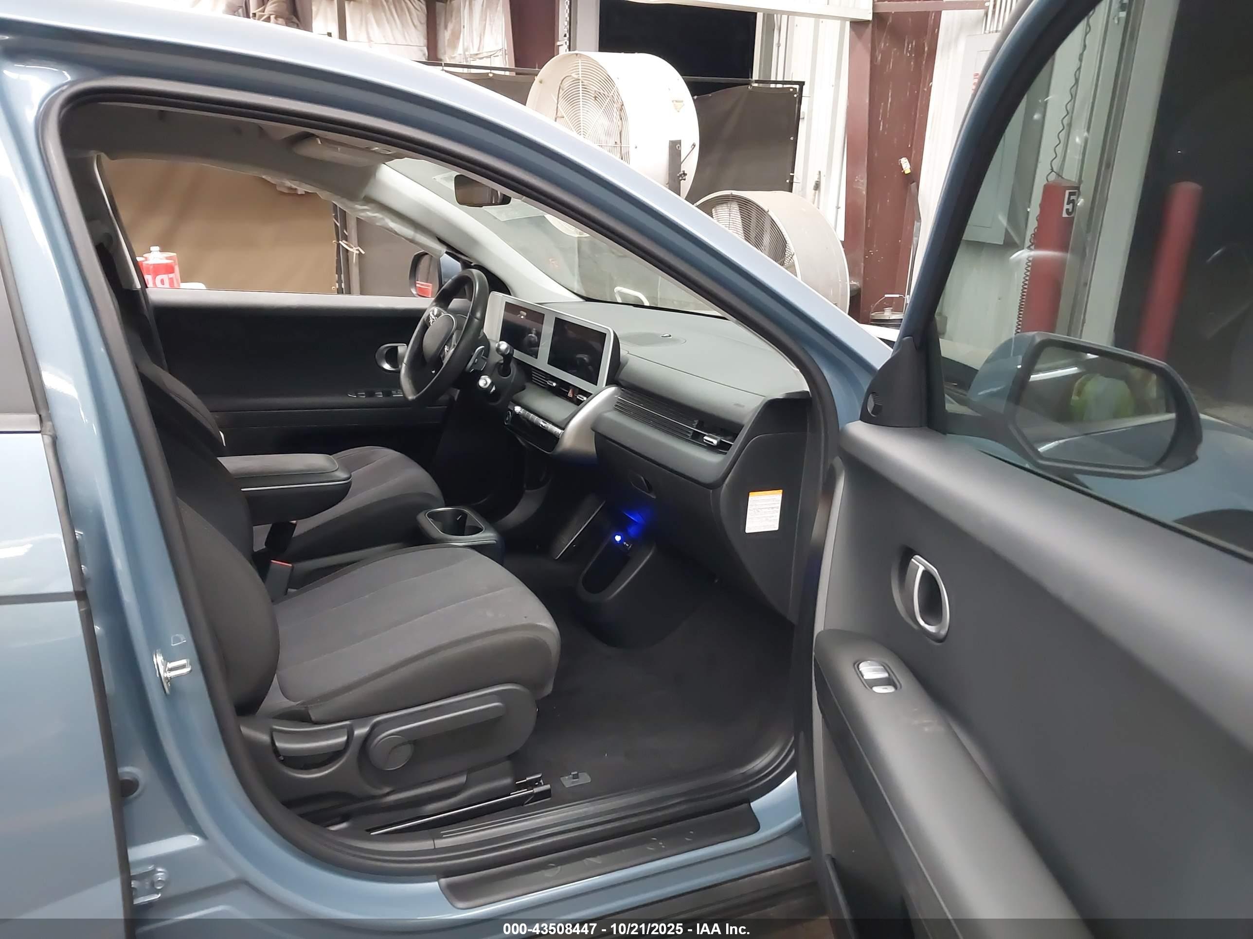 HYUNDAI IONIQ image 5