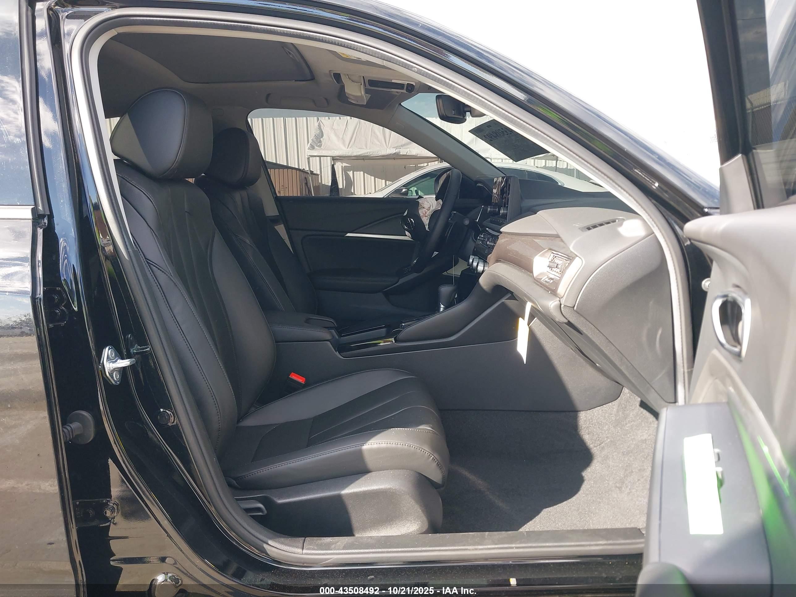 ACURA INTEGRA image 5