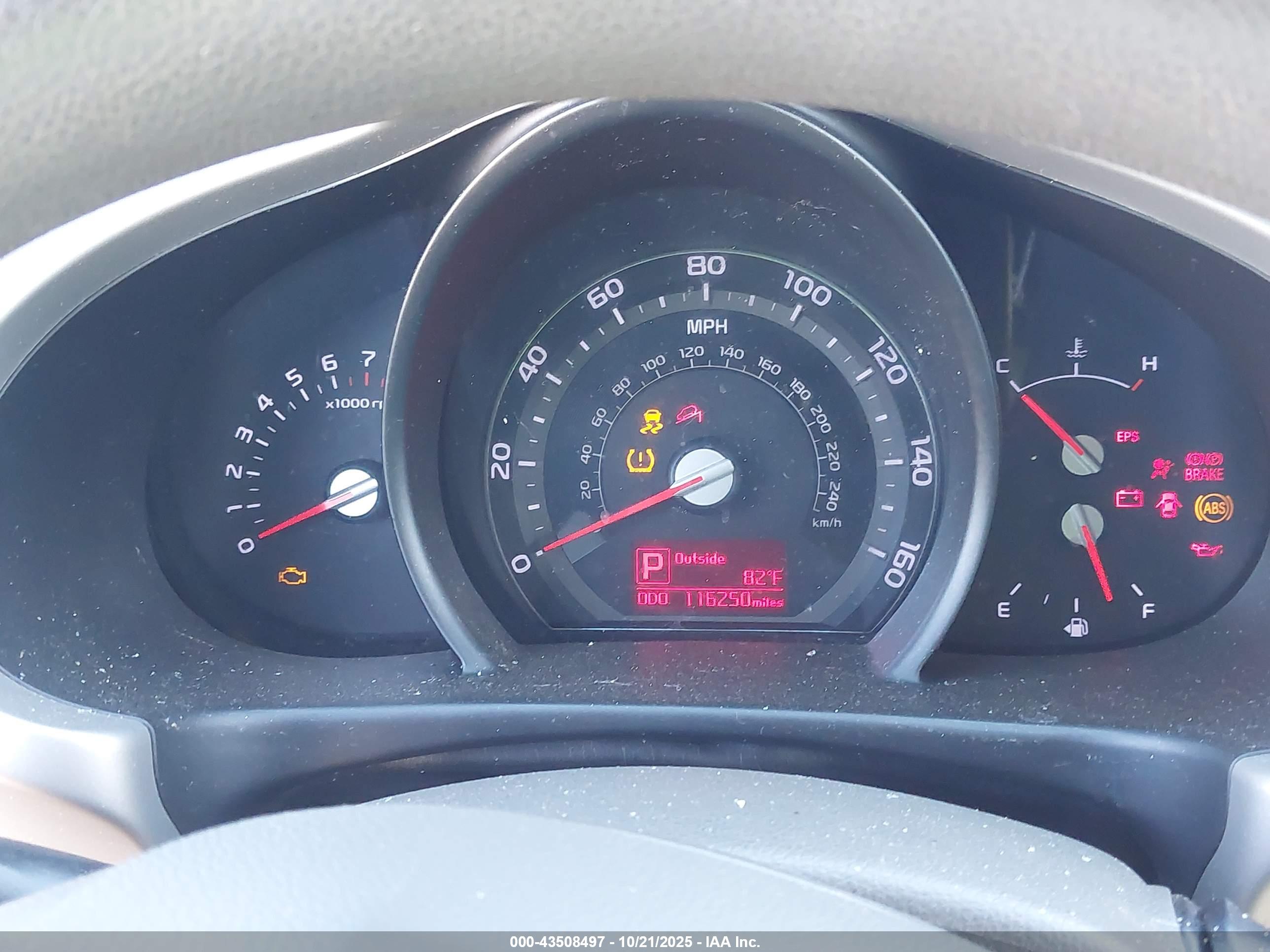 KIA SPORTAGE image 7