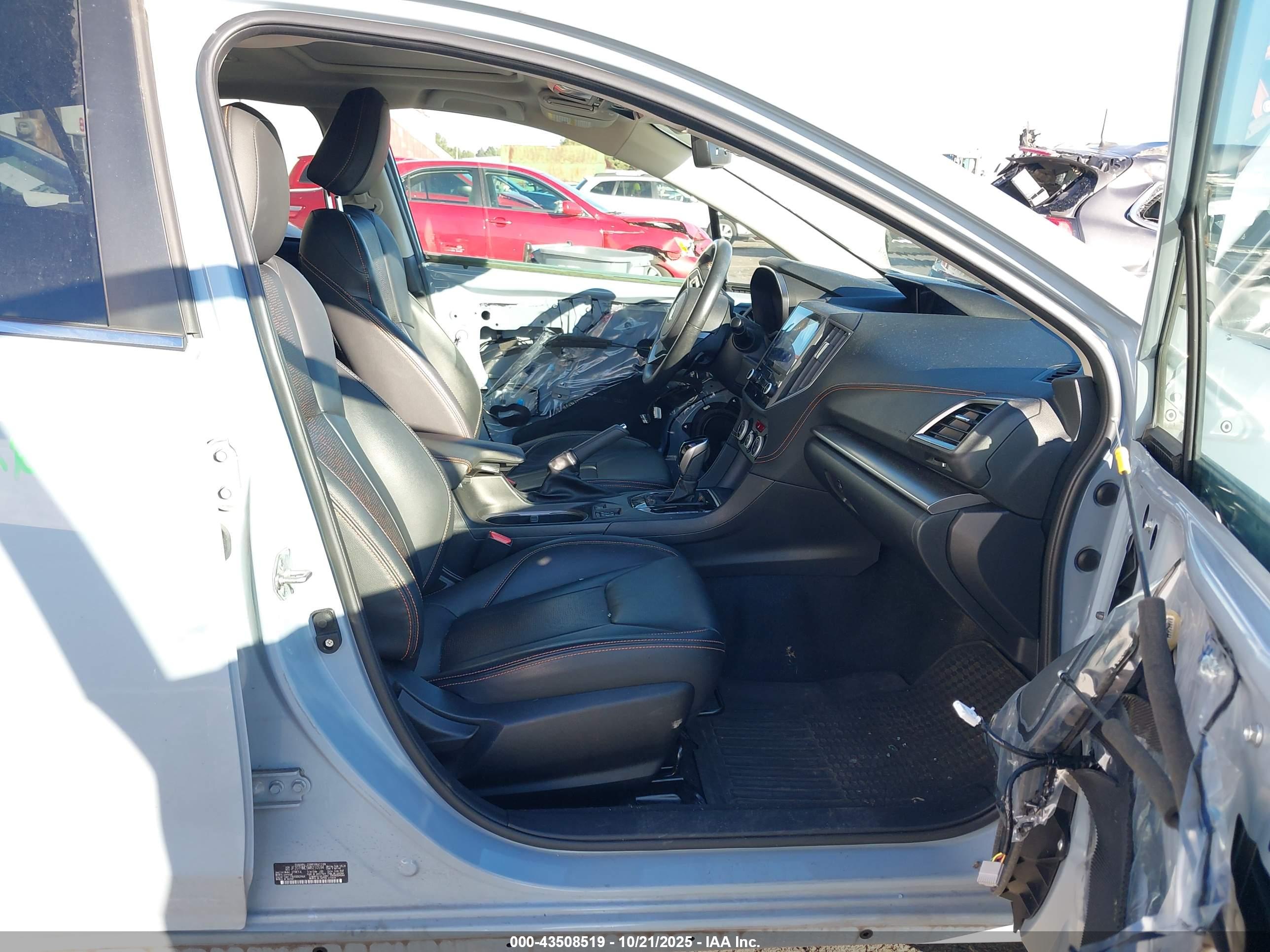 SUBARU CROSSTREK image 5