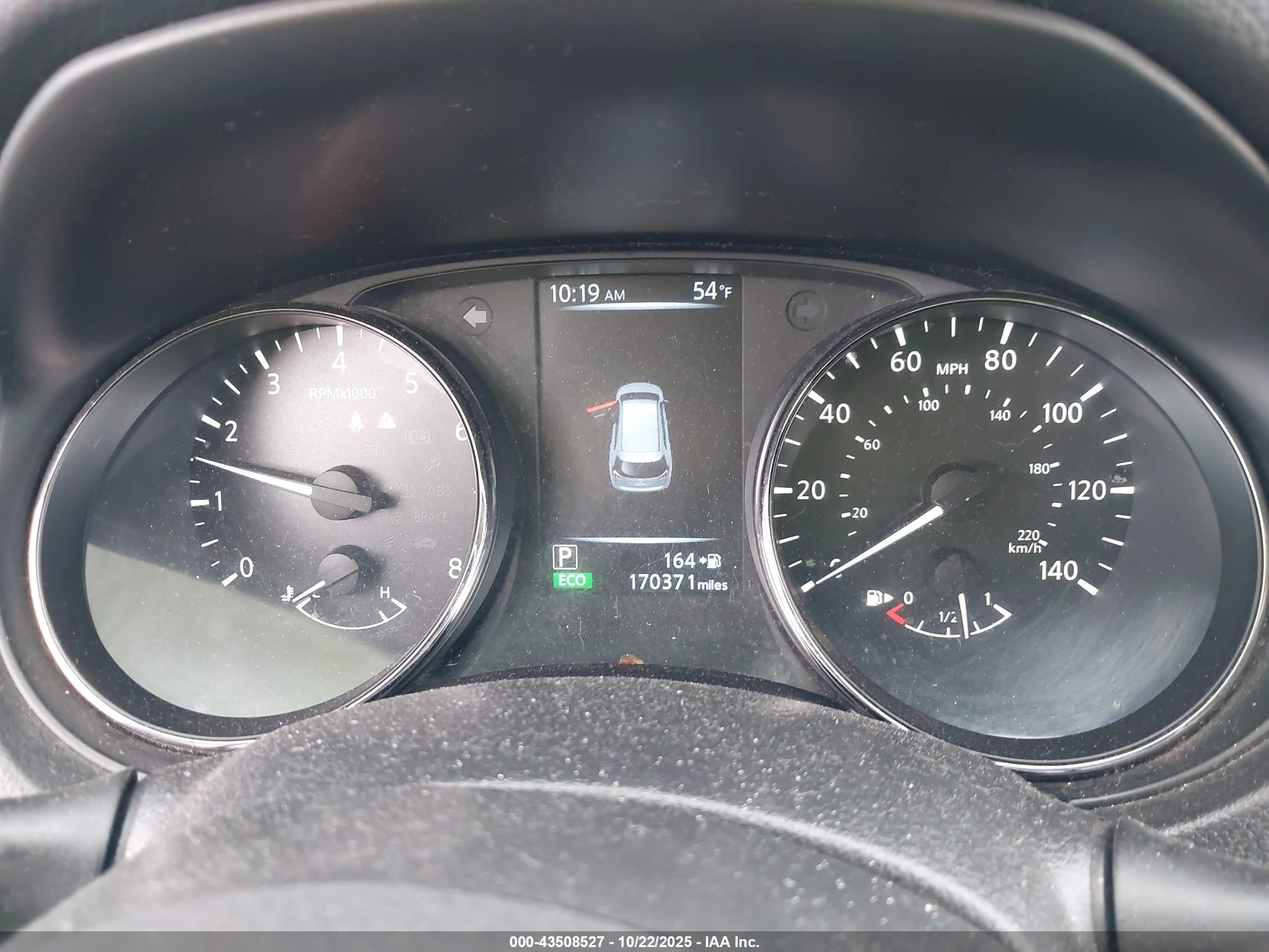 NISSAN ROGUE image 7