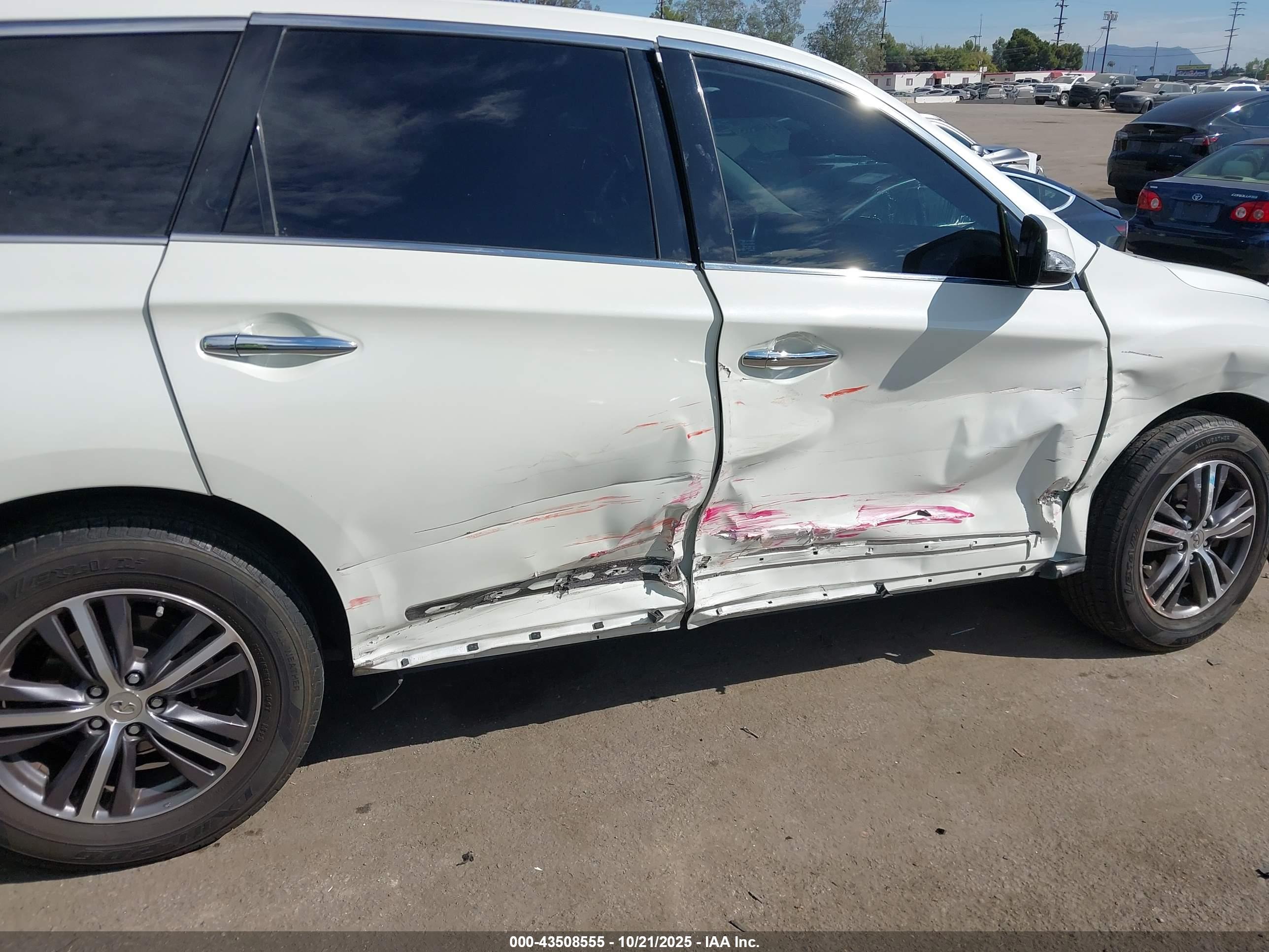 INFINITI QX60 image 6