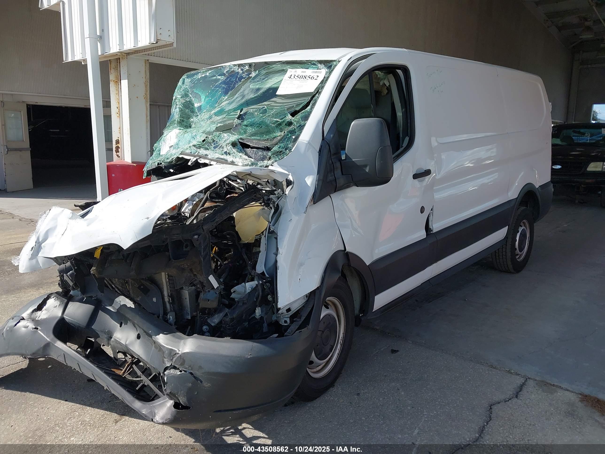 FORD TRANSIT-150 image 2