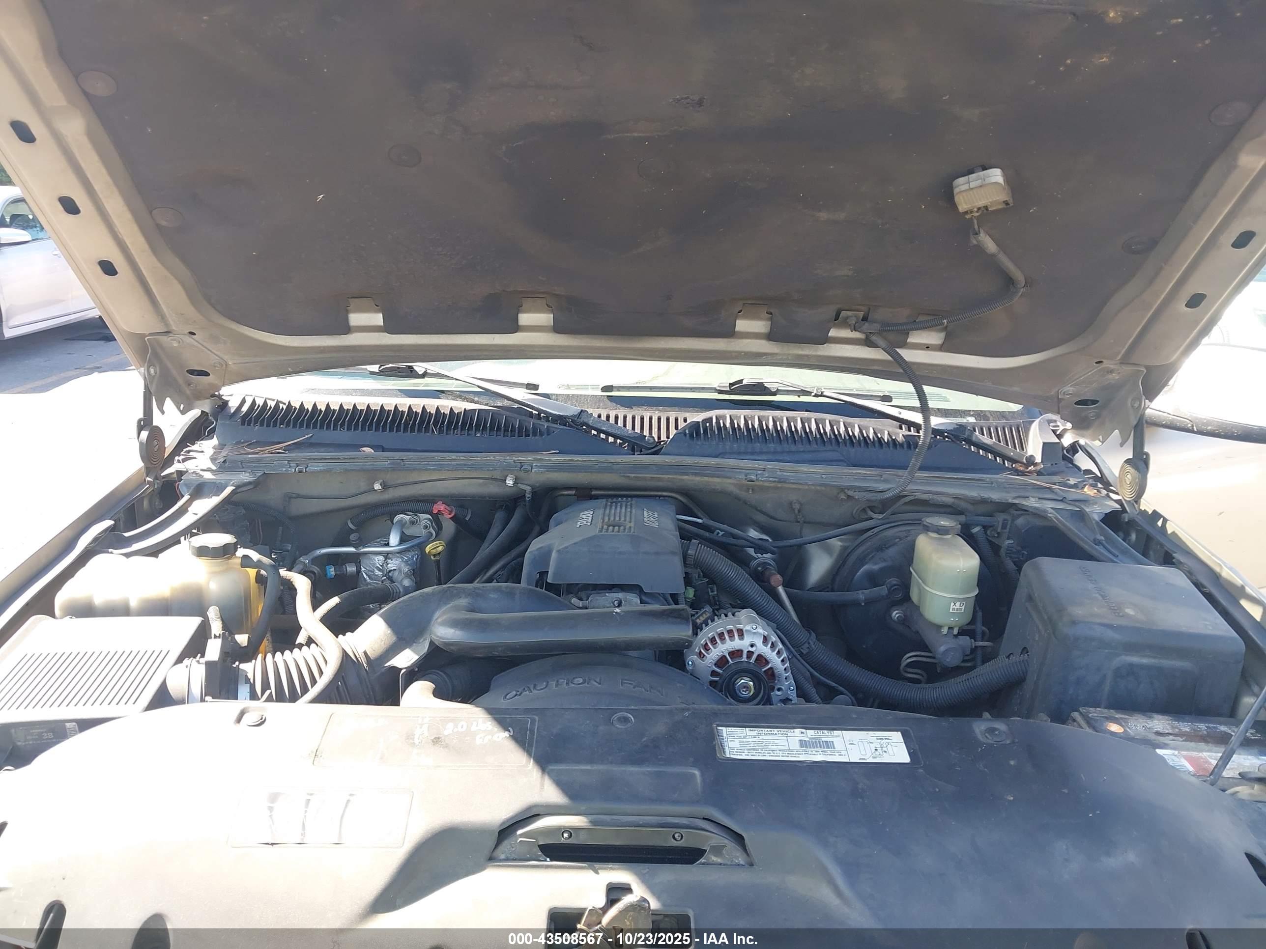 CHEVROLET SILVERADO image 10