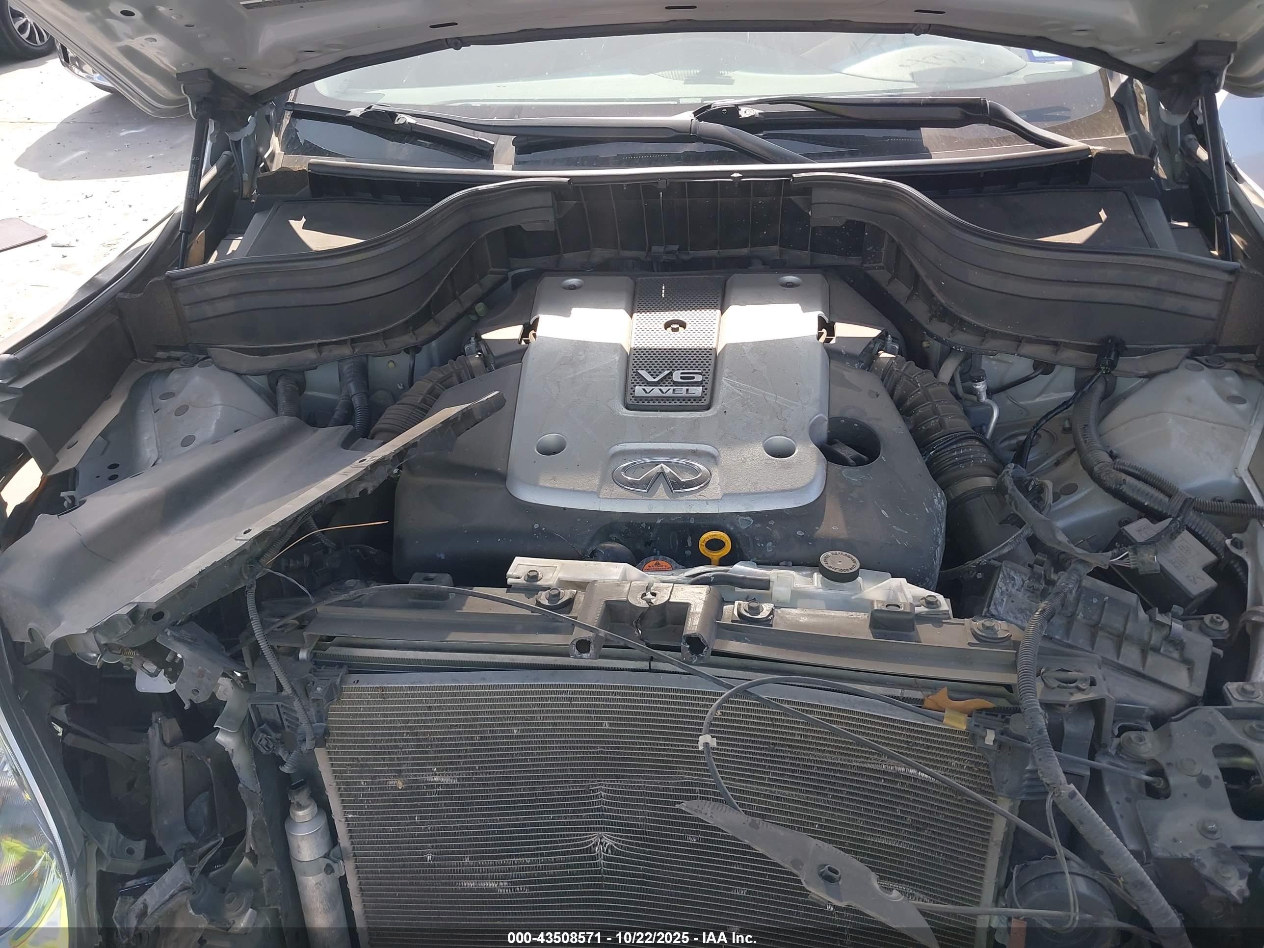 INFINITI QX50 image 10