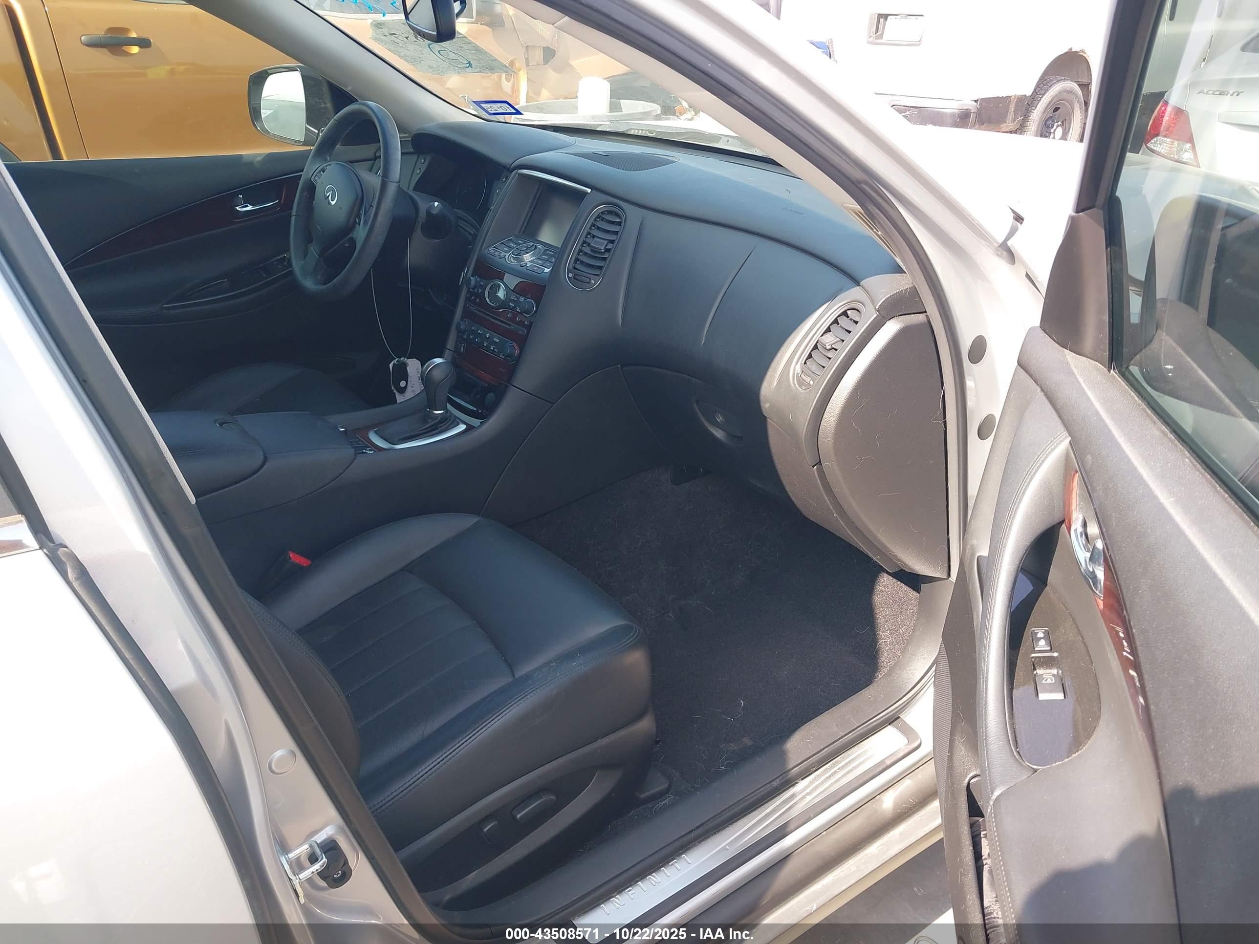 INFINITI QX50 image 5