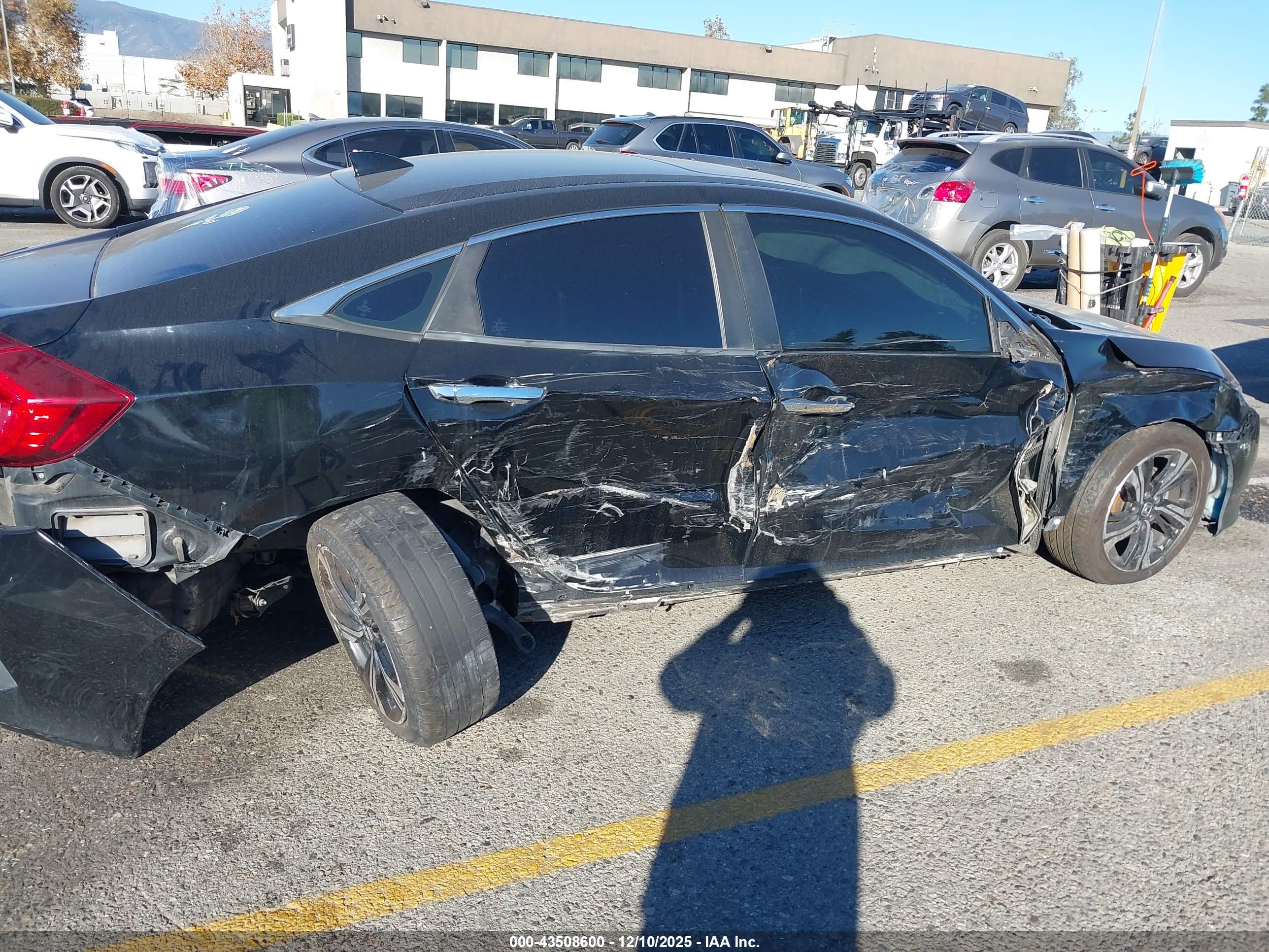HONDA CIVIC image 6
