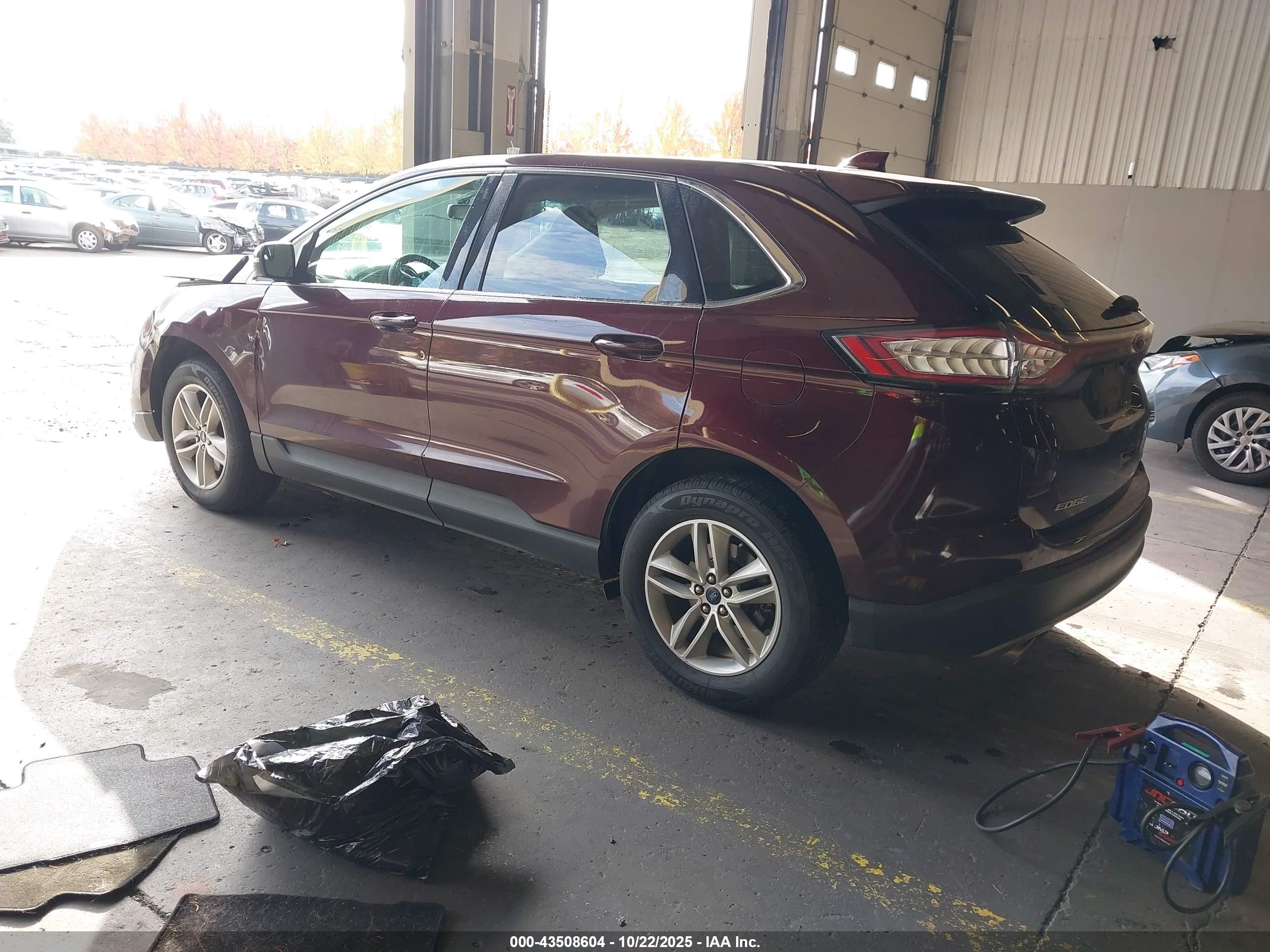 FORD EDGE image 3