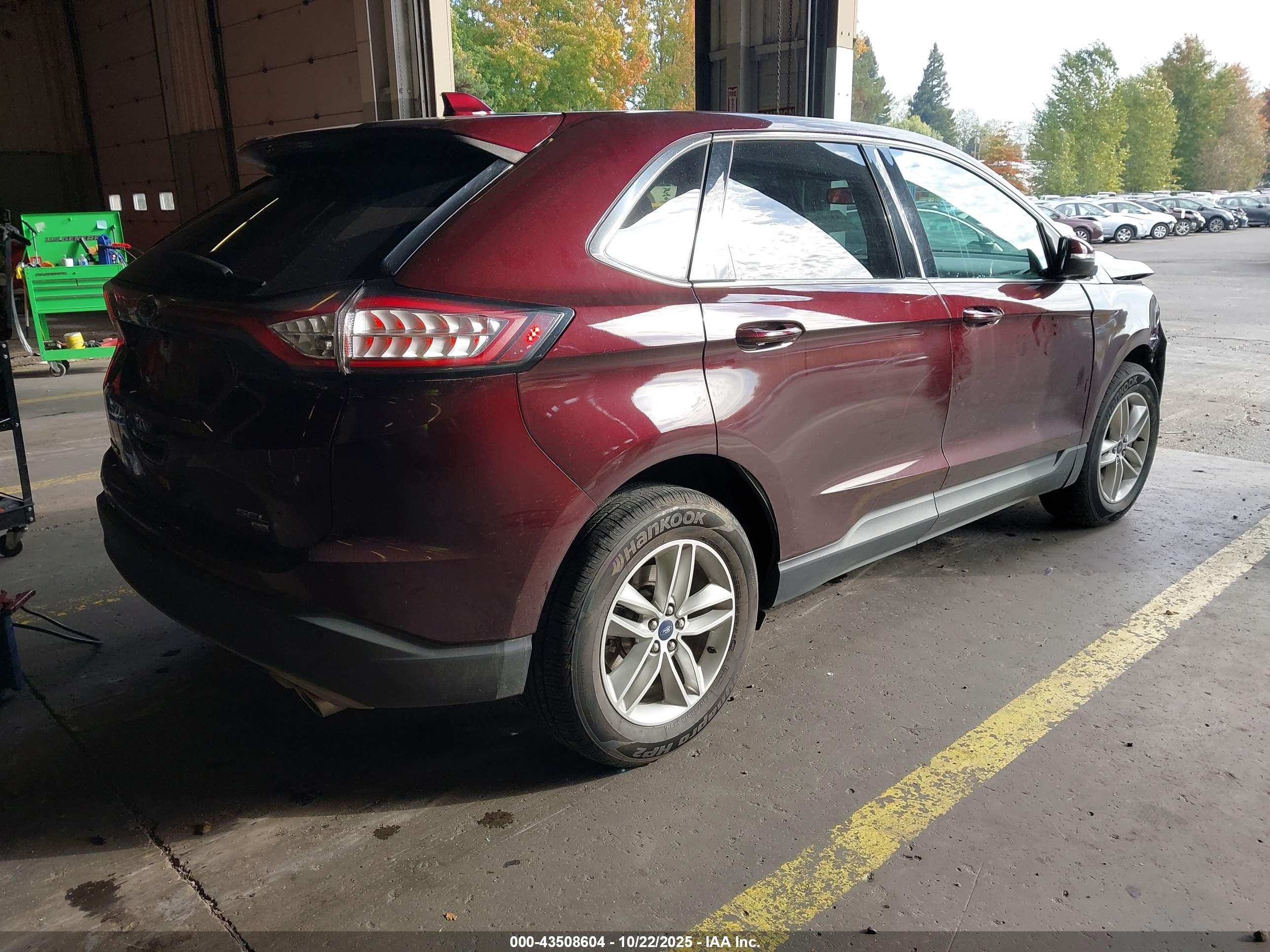 FORD EDGE image 4